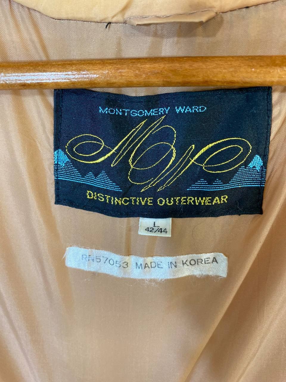 Original Montgomery Vintage Montgomery Ward Retro Puffer Vest Nice Design Size US L / EU 52-54 / 3 - 8 Thumbnail