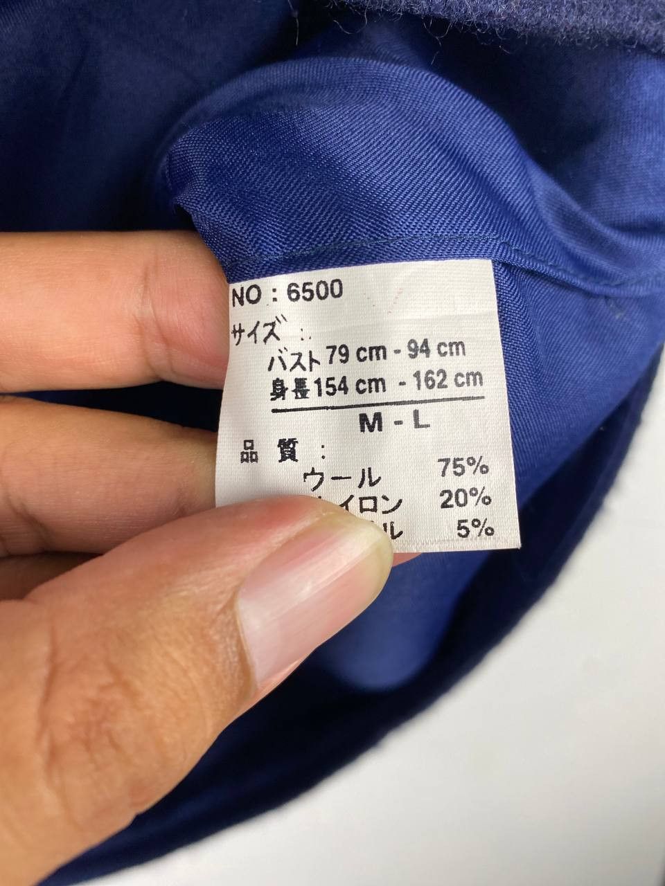 Japanese Brand vintage la moncier embroided paisley vest nice design Size US M / EU 48-50 / 2 - 5 Thumbnail