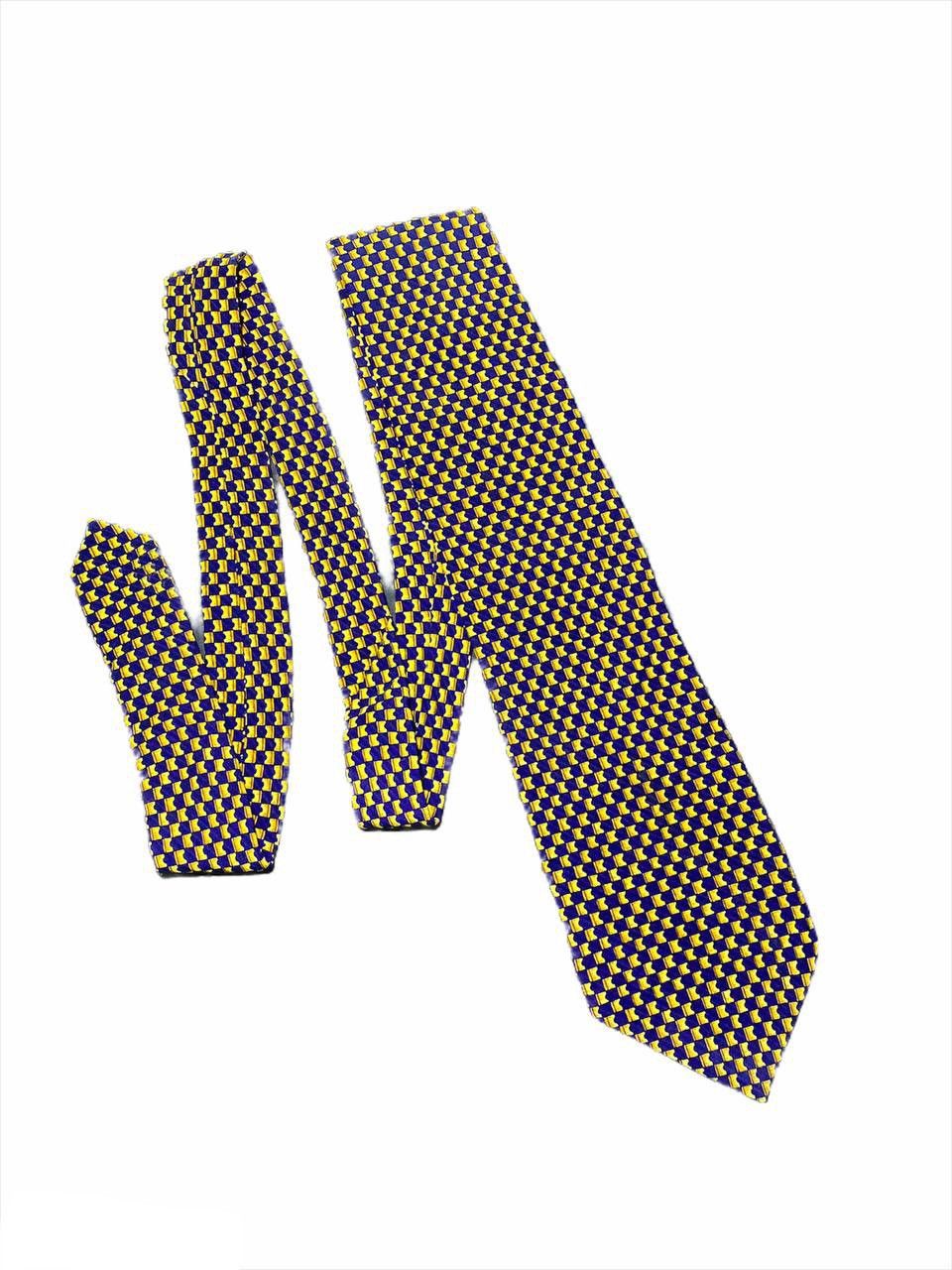 Yves Saint Laurent Yves saint laurent silk tie nice design Size ONE SIZE - 2 Thumbnail