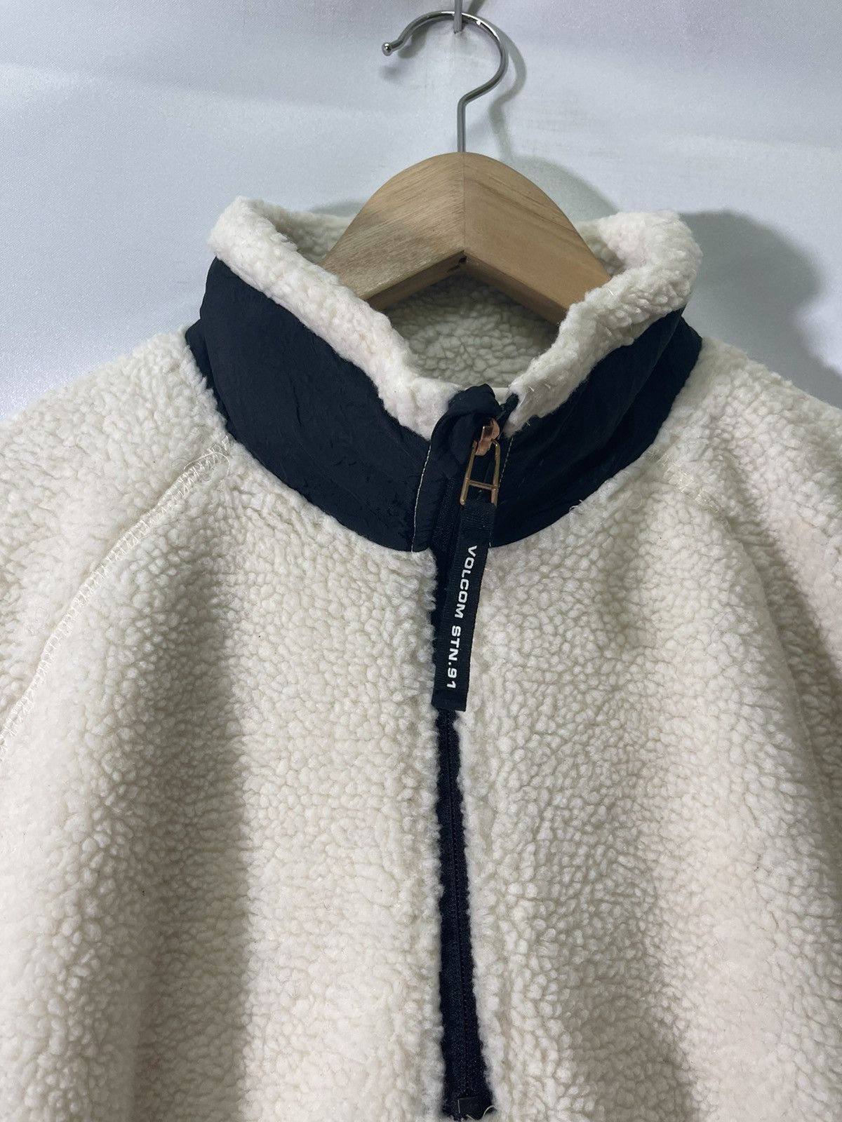 Vintage × Volcom VINTAGE VOLCOM FLEECE JACKET RARE DESIGN Size US M / EU 48-50 / 2 - 6 Thumbnail