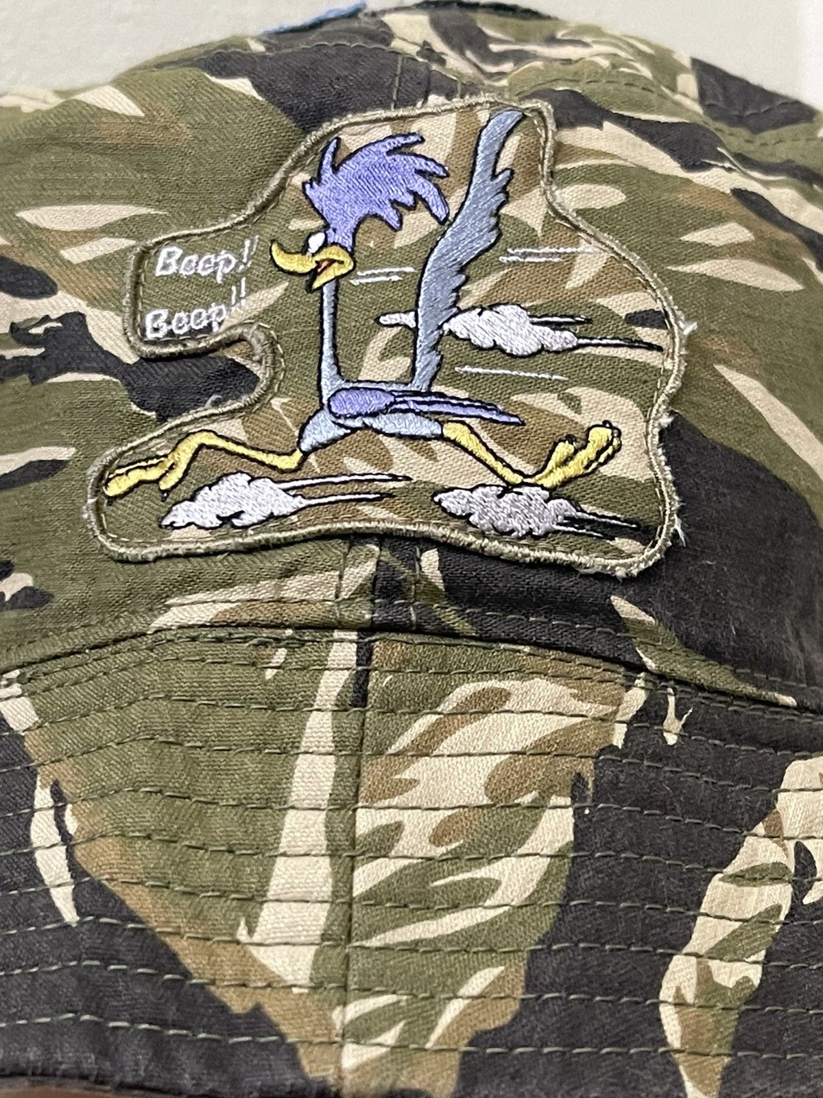 The Real McCoy's TOYS MCCOY & CO WARNER BROS CAMO BUCKET Size ONE SIZE - 8 Thumbnail