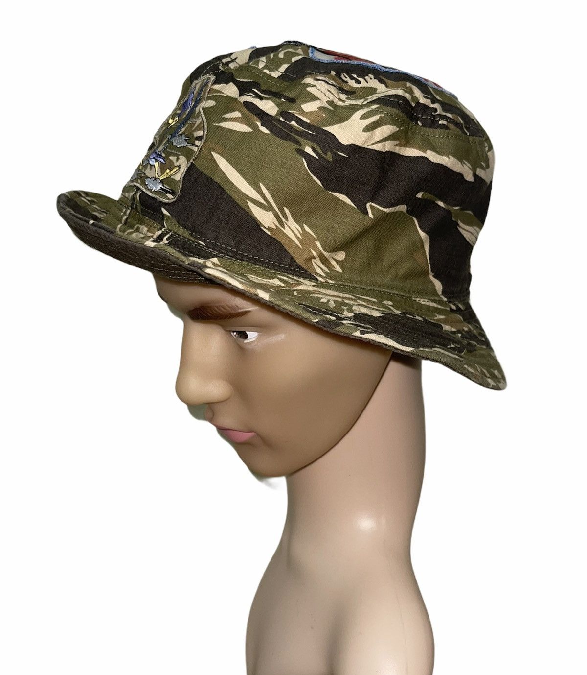 TOYS MCCOY & CO WARNER BROS CAMO BUCKET