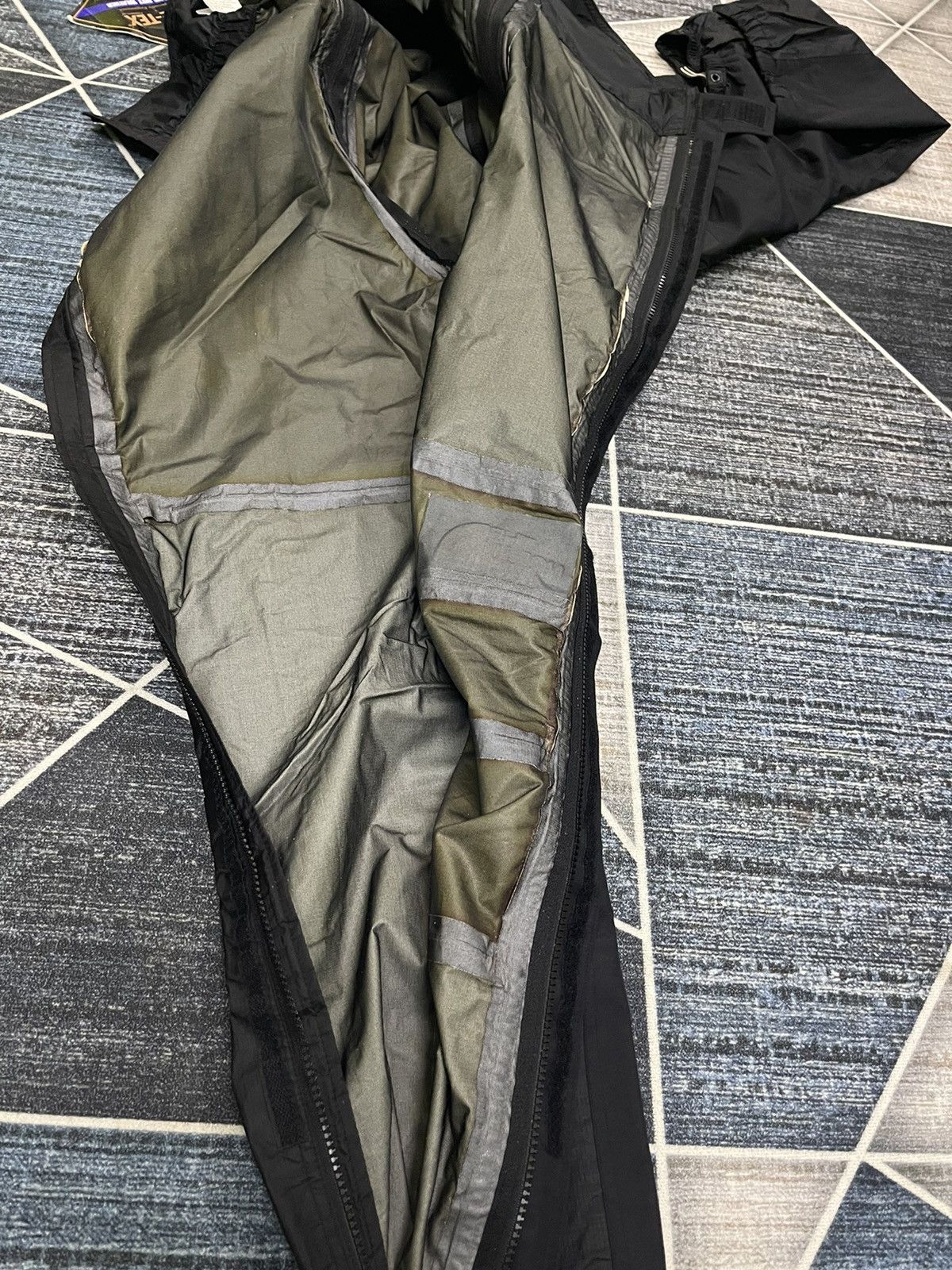 Goretex × The North Face THE NORTH FACE x GORETEX JUMPSUIT Size US 32 / EU 48 - 20 Thumbnail