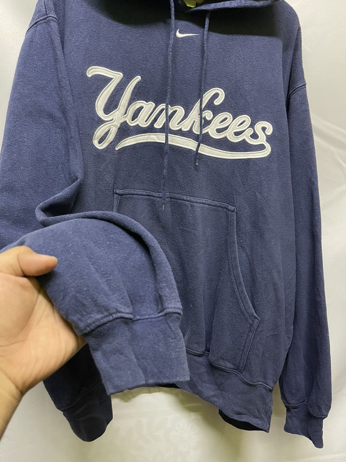 Nike 📌Binding Offer📌 Vintage nike yankees hoodie sweatshirt Size US L / EU 52-54 / 3 - 6 Thumbnail
