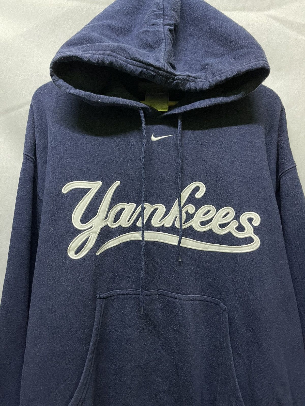 Nike 📌Binding Offer📌 Vintage nike yankees hoodie sweatshirt Size US L / EU 52-54 / 3 - 3 Thumbnail