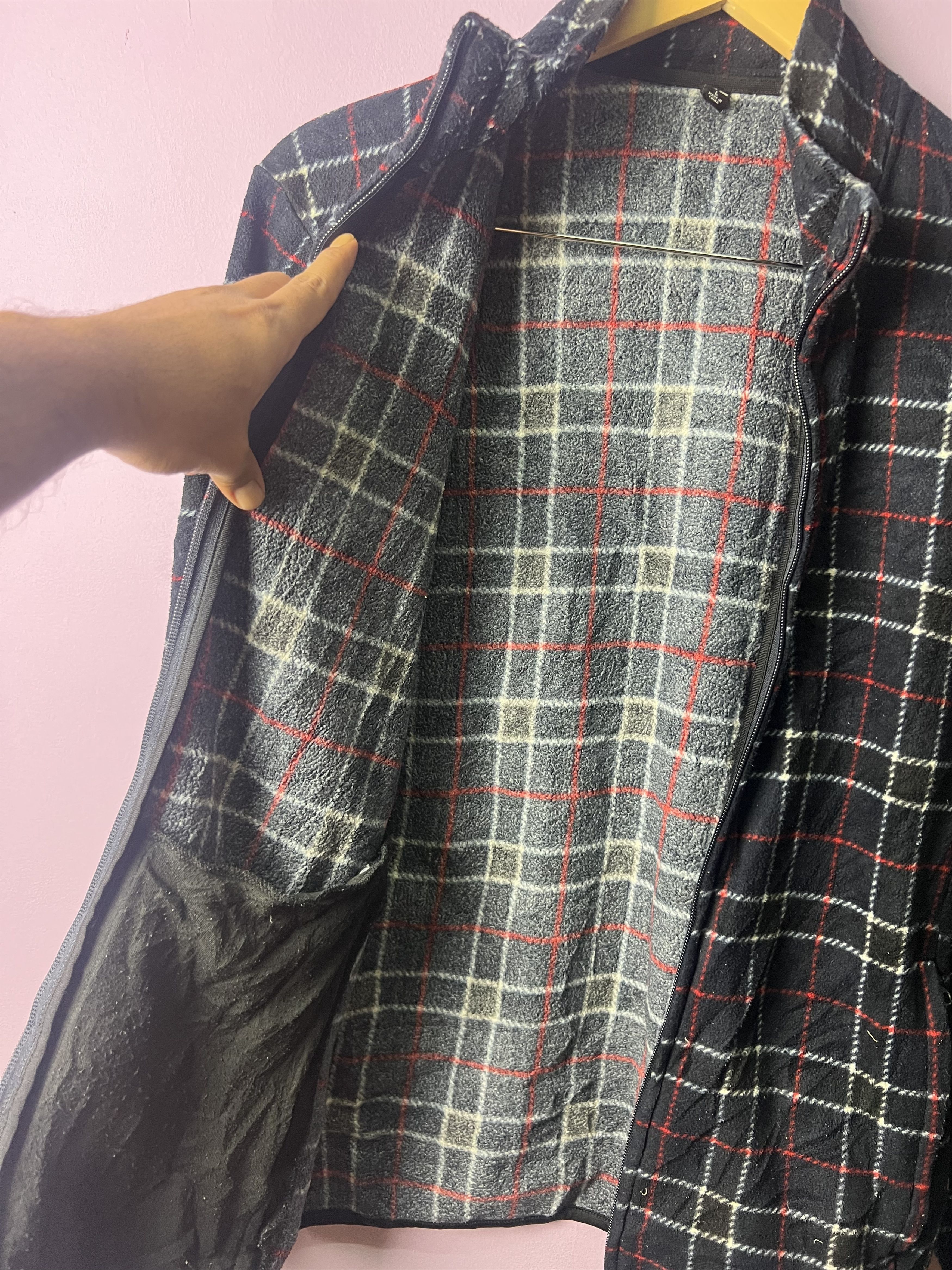 Japanese Brand 🔥Uniqlo Checkered Printed Fleece Jackets Size US M / EU 48-50 / 2 - 11 Thumbnail