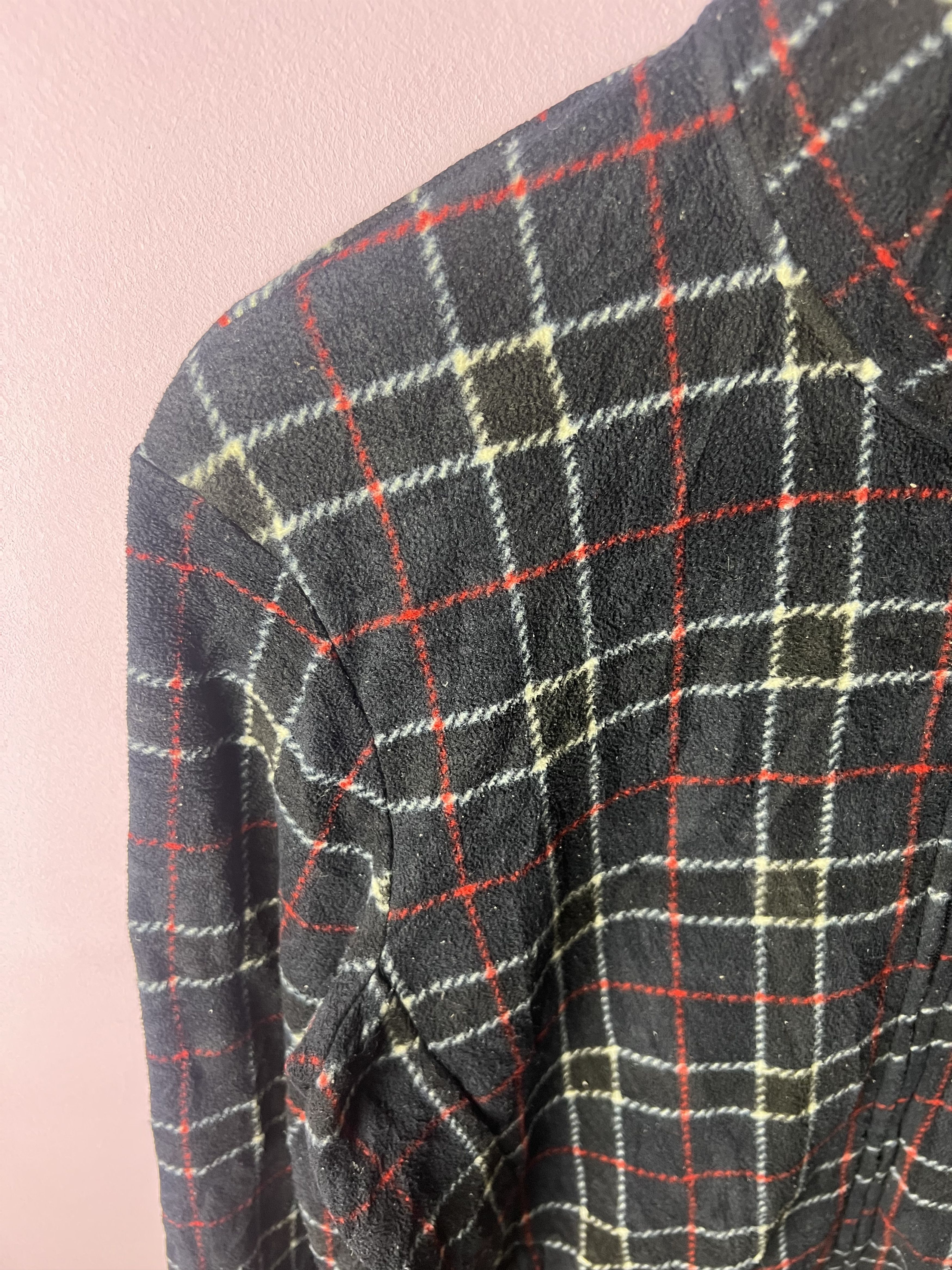 Japanese Brand 🔥Uniqlo Checkered Printed Fleece Jackets Size US M / EU 48-50 / 2 - 7 Thumbnail