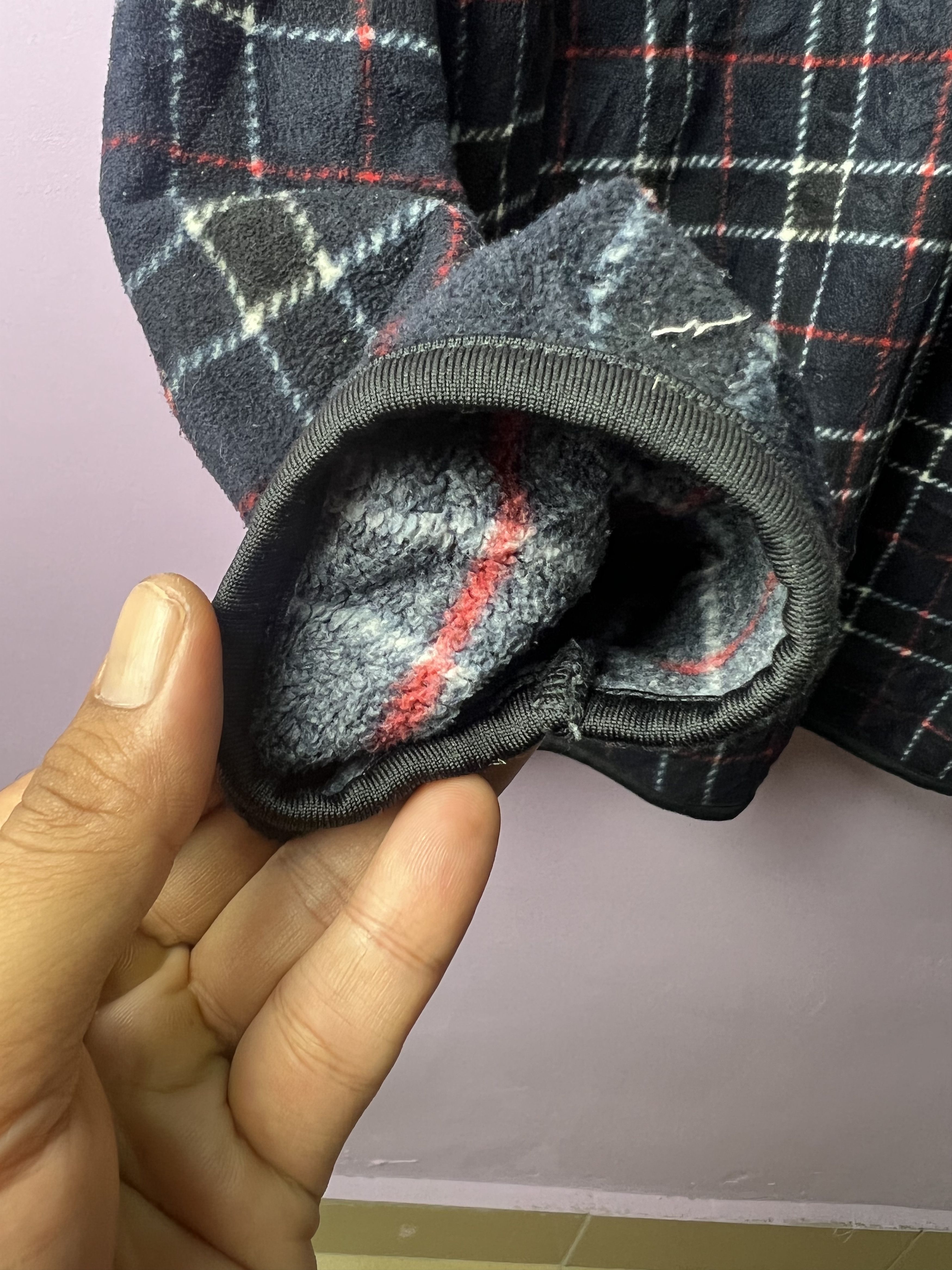 Japanese Brand 🔥Uniqlo Checkered Printed Fleece Jackets Size US M / EU 48-50 / 2 - 13 Thumbnail