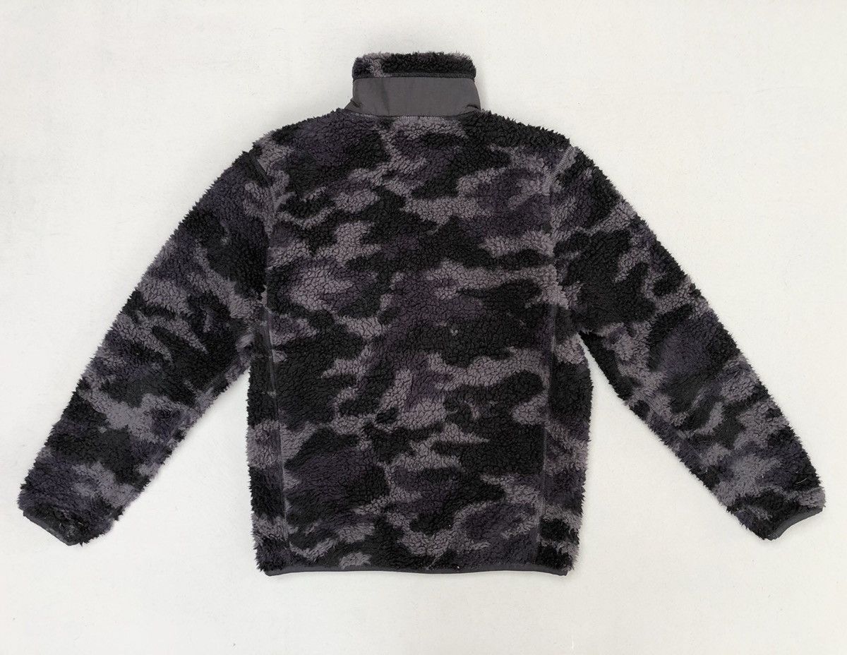 Uniqlo Uniqlo Camo Fleece Jacket Size US M / EU 48-50 / 2 - 7 Thumbnail