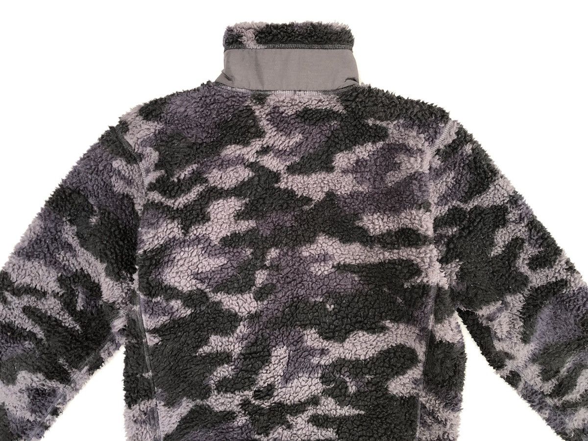 Uniqlo Uniqlo Camo Fleece Jacket Size US M / EU 48-50 / 2 - 9 Thumbnail