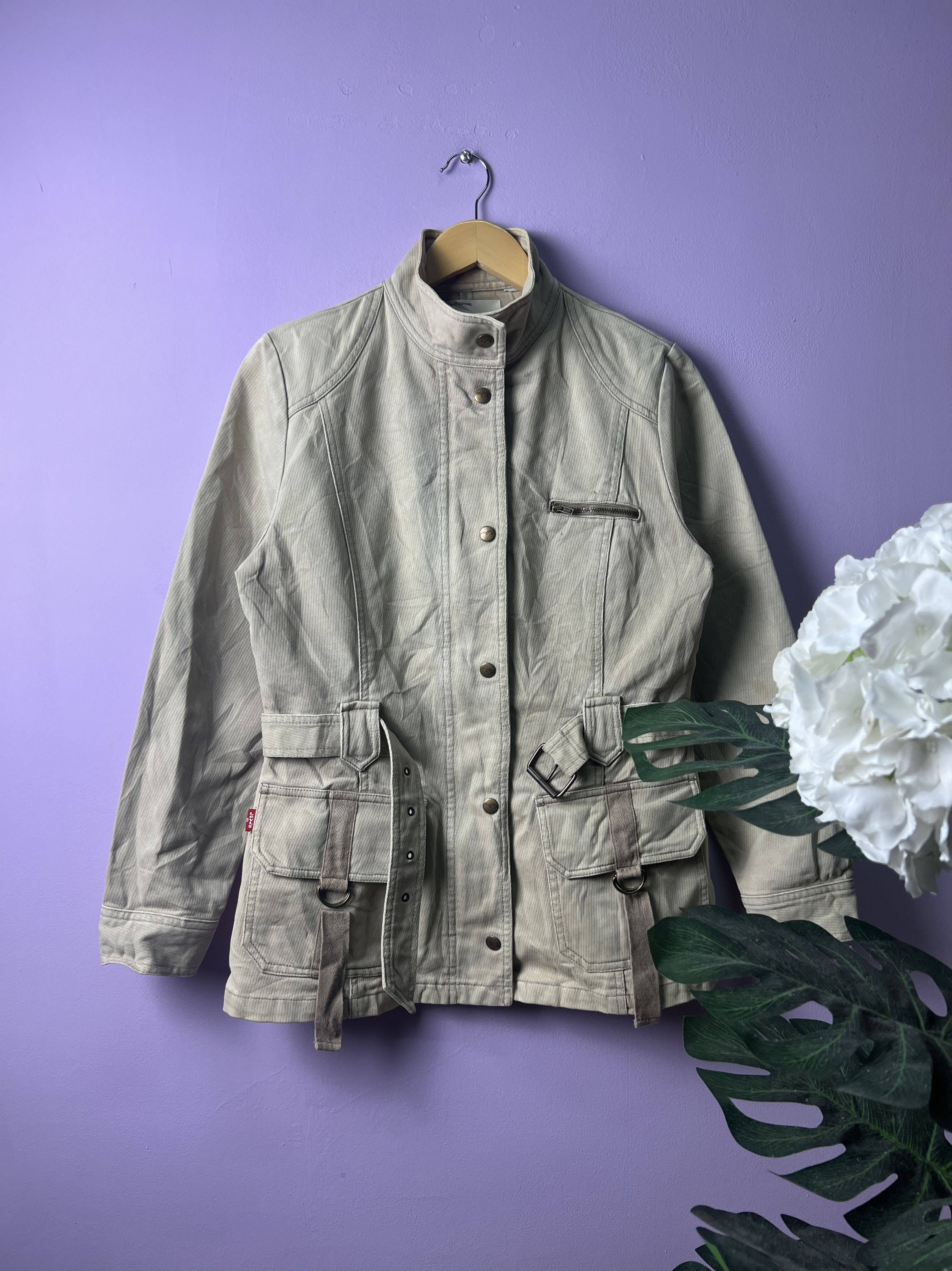🔥Levis Girl Bondage Jackets