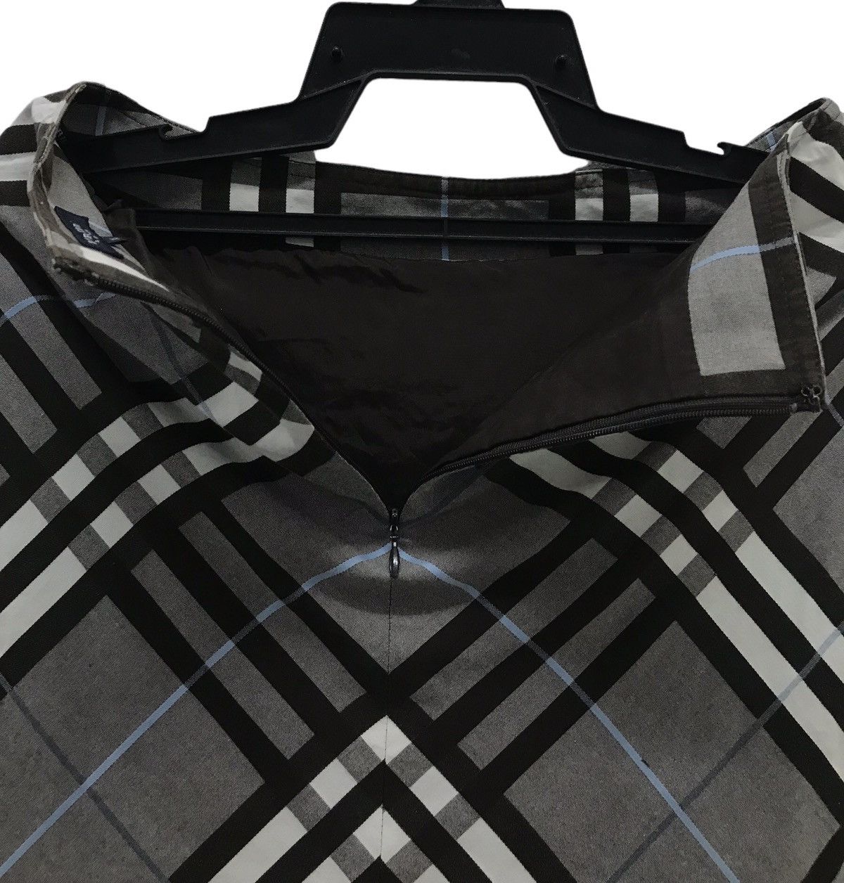 Burberry BURBERRY LONDON SKIRT Size 28" / US 6 / IT 42 - 4 Thumbnail
