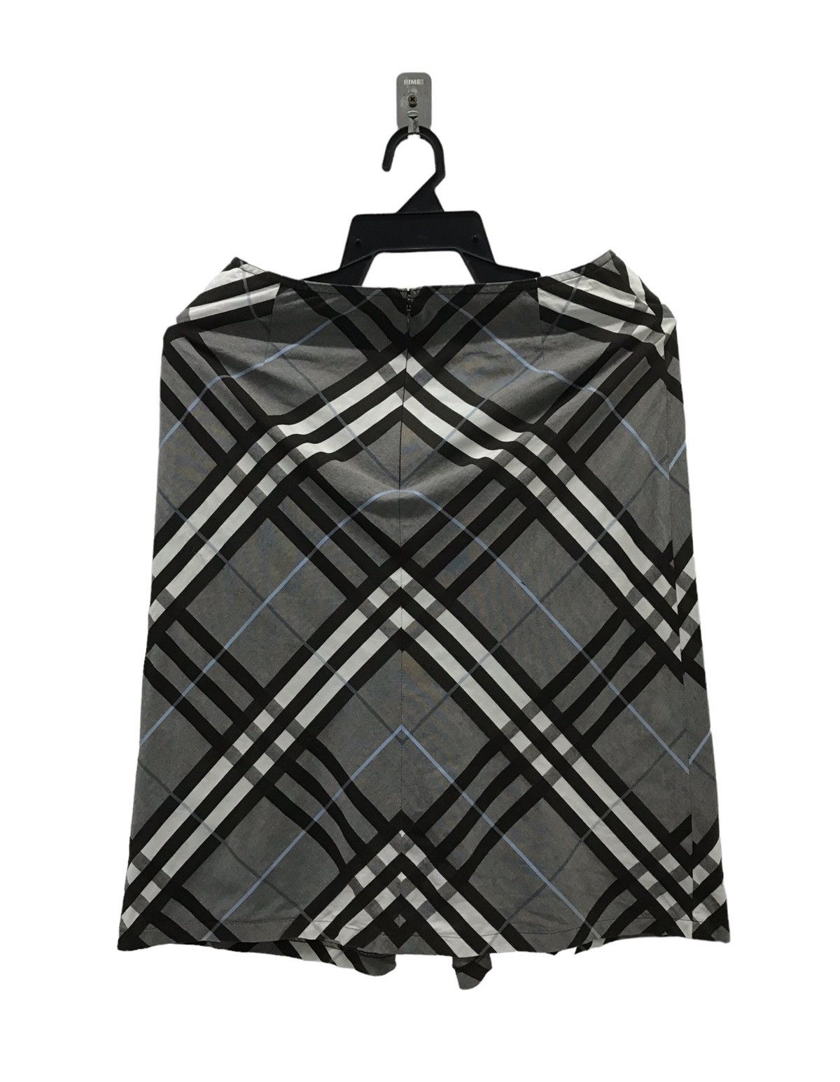 Burberry BURBERRY LONDON SKIRT Size 28" / US 6 / IT 42 - 1 Thumbnail