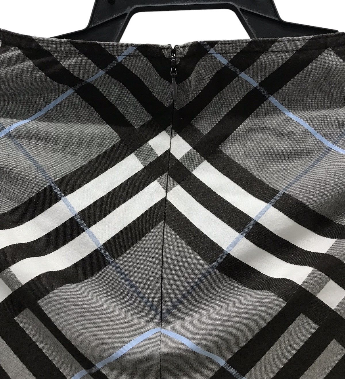 Burberry BURBERRY LONDON SKIRT Size 28" / US 6 / IT 42 - 3 Thumbnail