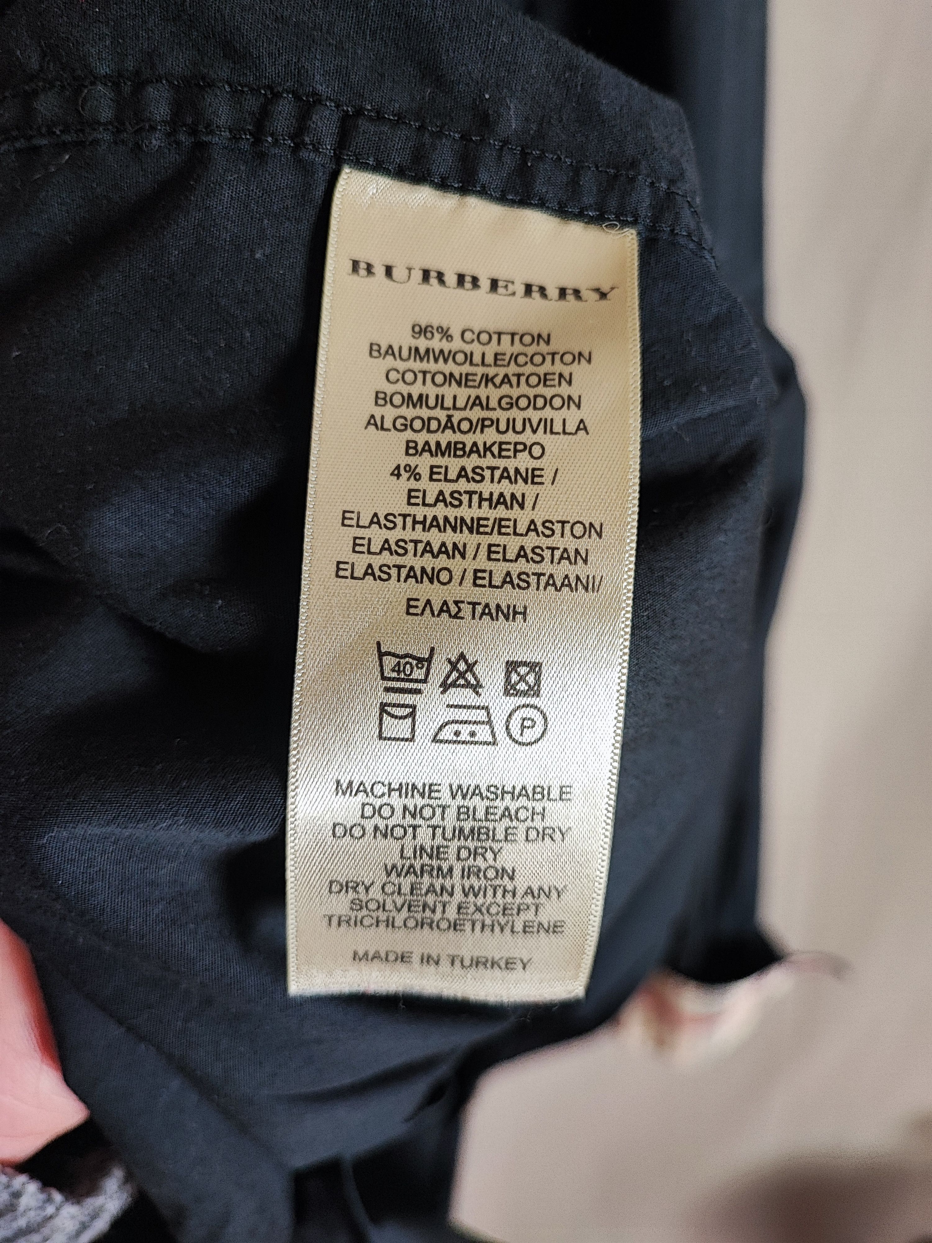 Burberry 🔥Burberry shirt M Black (S/L available)🔥 Size US M / EU 48-50 / 2 - 6 Thumbnail