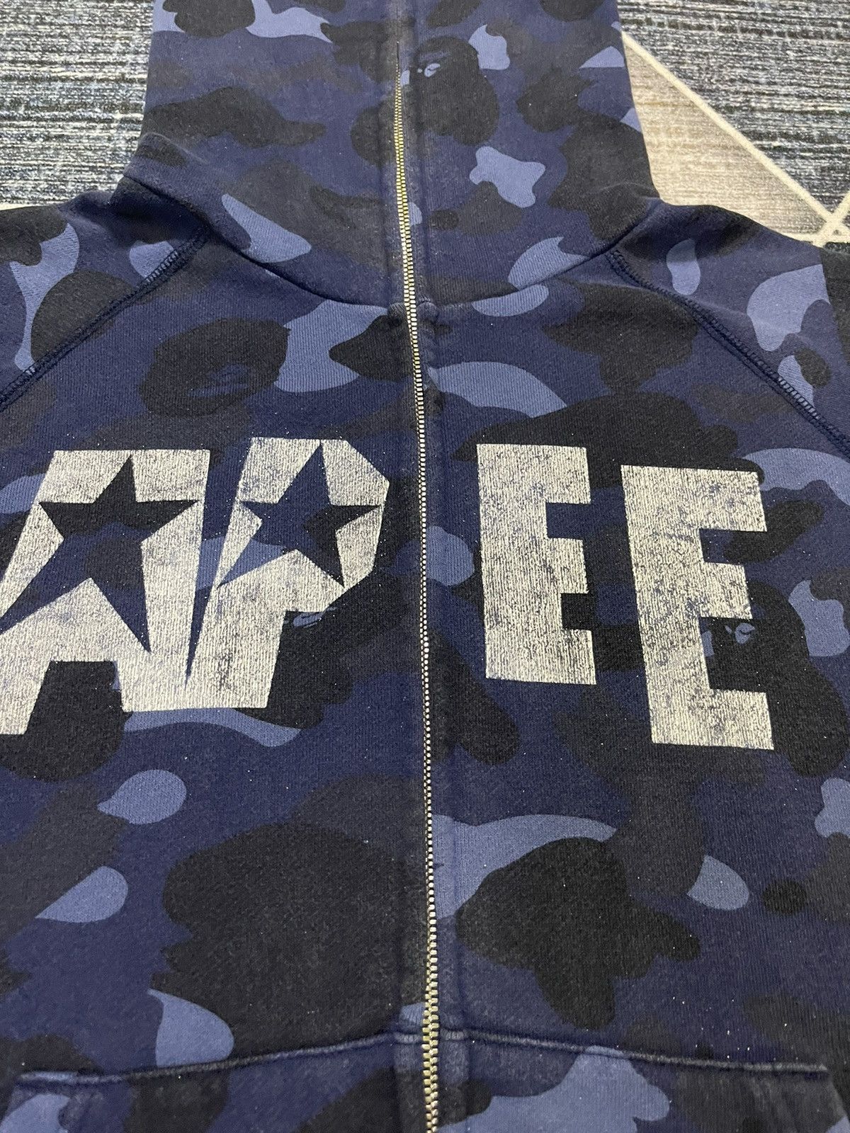 Bape Women's APEE Color Camo Full Zip Hoodie Size S / US 4 / IT 40 - 7 Thumbnail