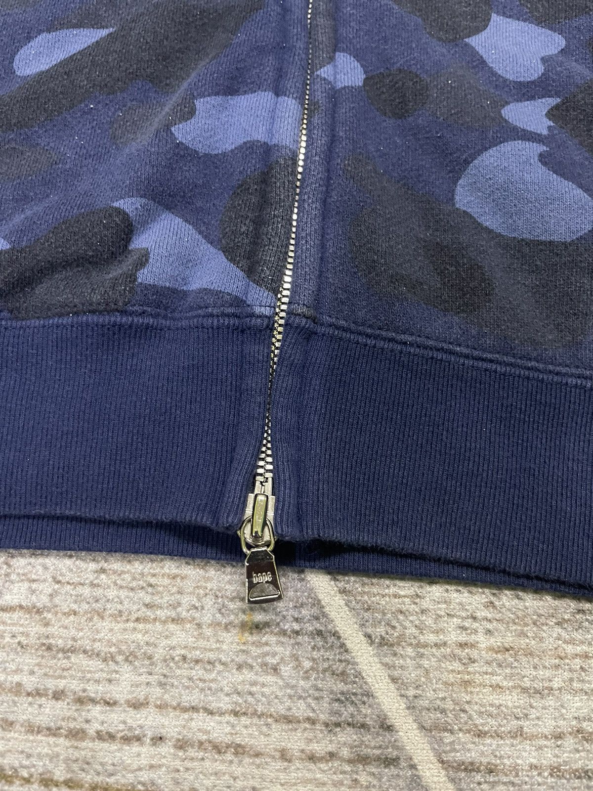 Bape Women's APEE Color Camo Full Zip Hoodie Size S / US 4 / IT 40 - 10 Thumbnail