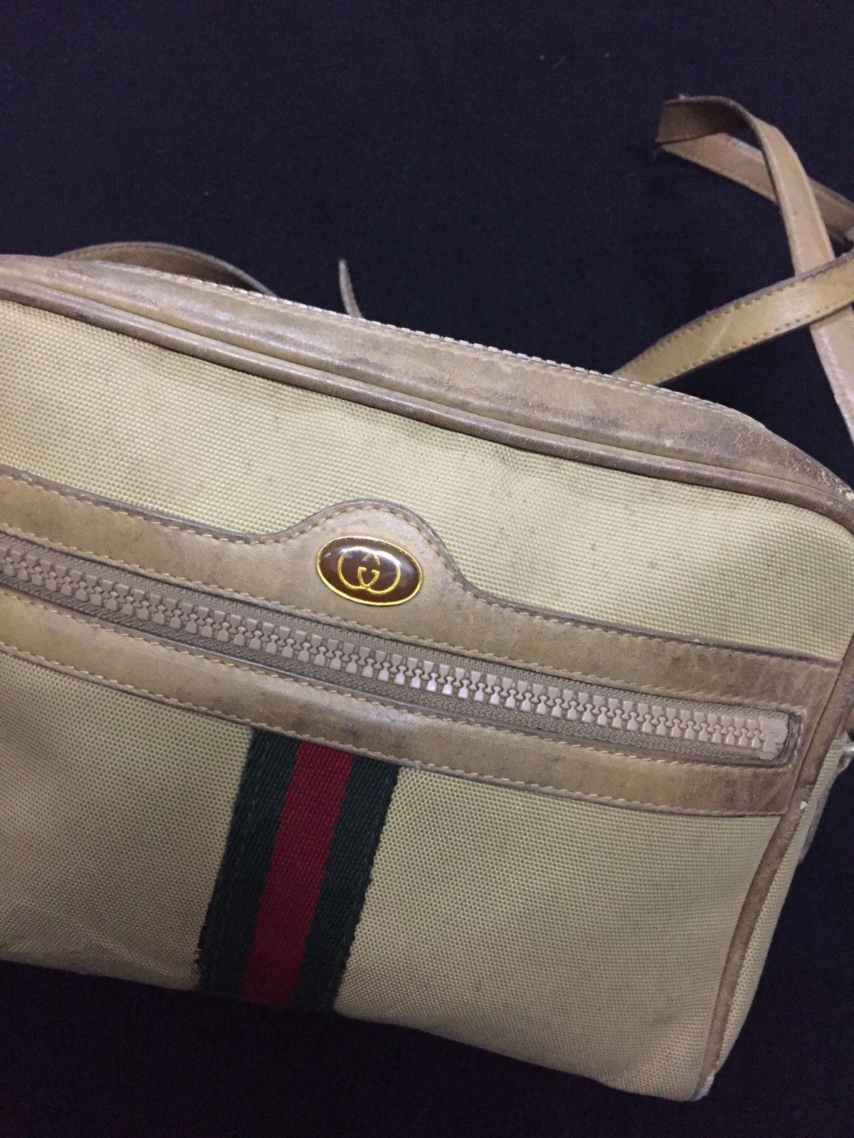 Gucci Vintage gucci slingbag riri zipper Size ONE SIZE - 4 Thumbnail