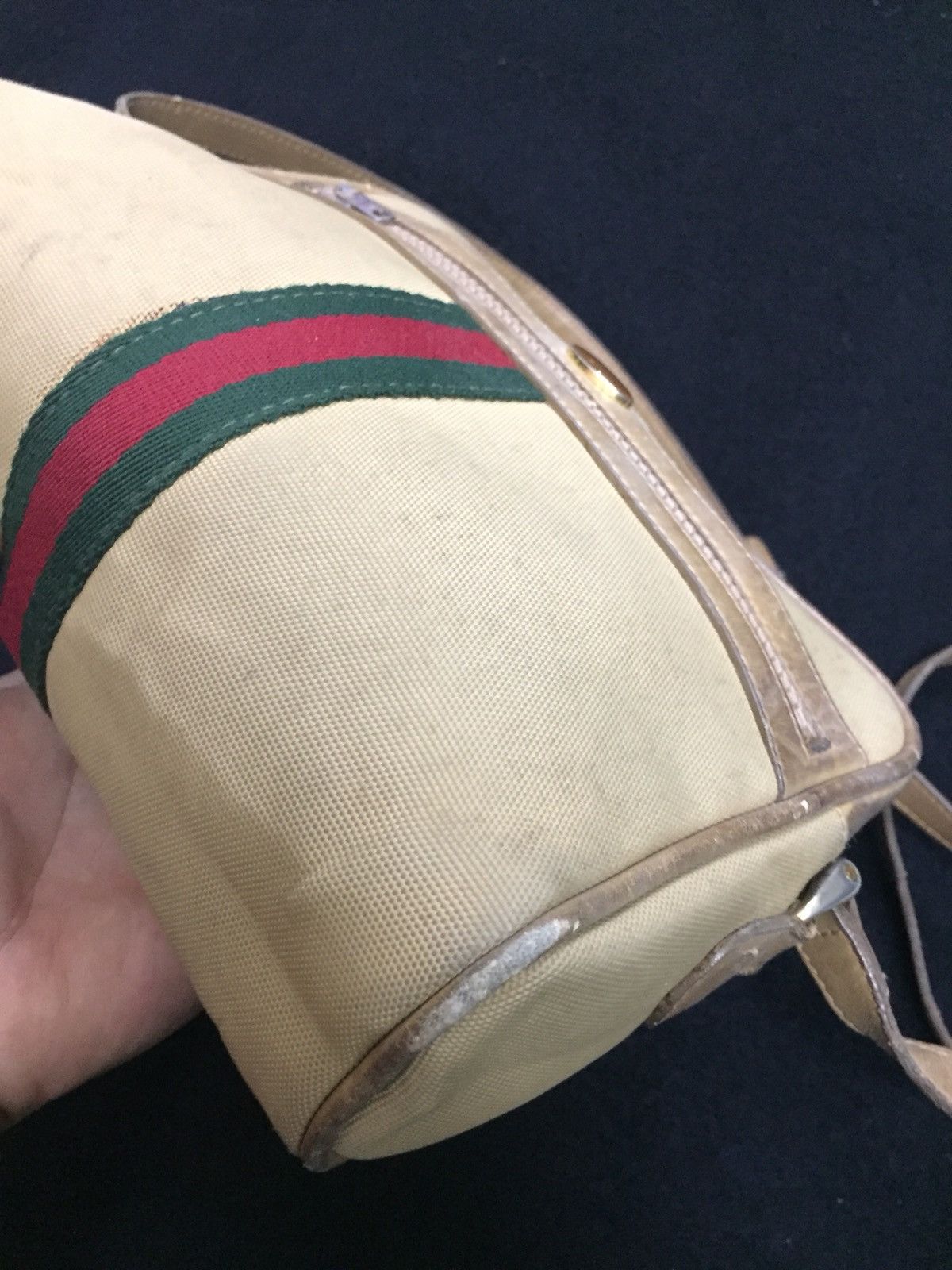 Gucci Vintage gucci slingbag riri zipper Size ONE SIZE - 7 Thumbnail