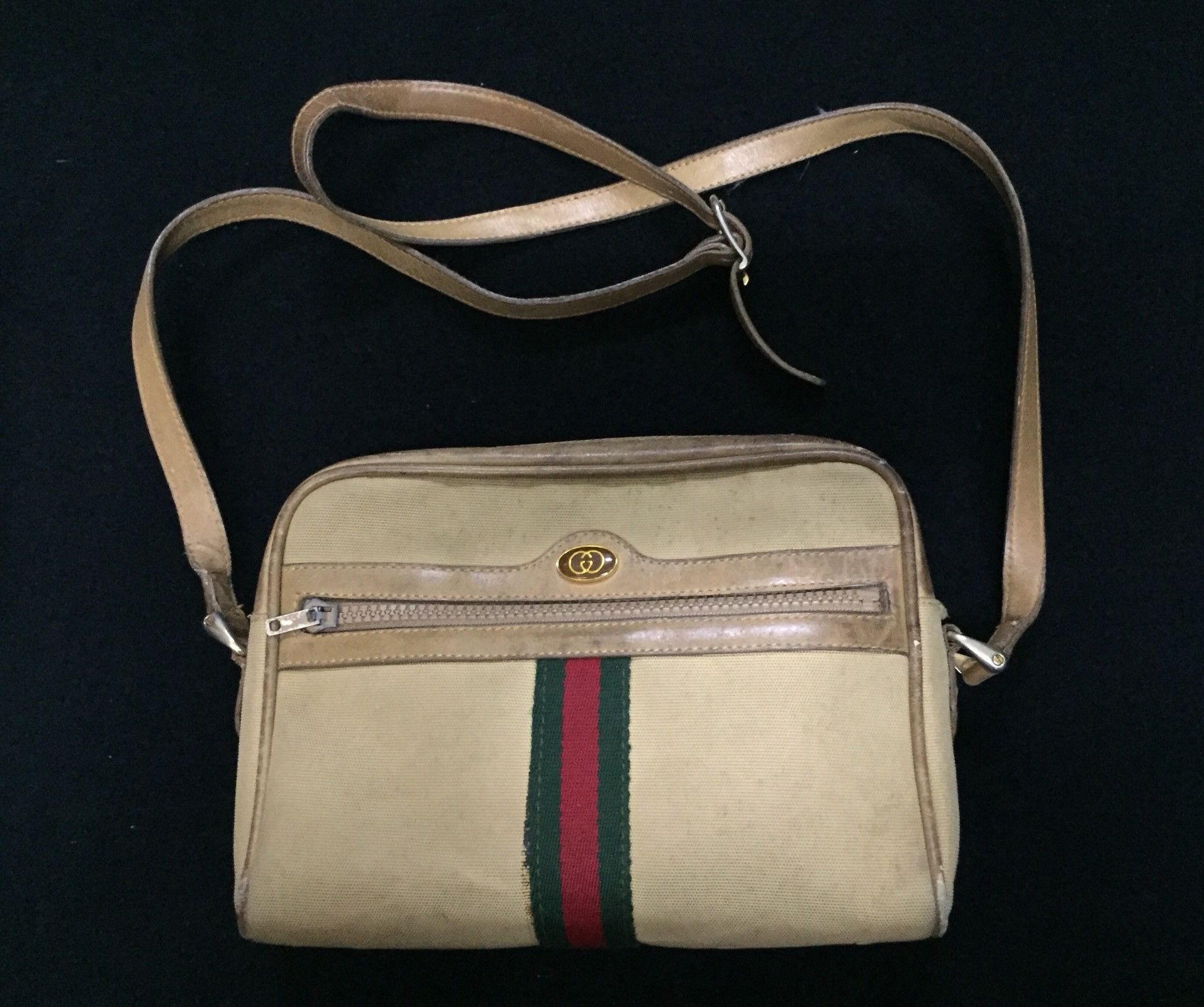 Gucci Vintage gucci slingbag riri zipper Size ONE SIZE - 2 Thumbnail