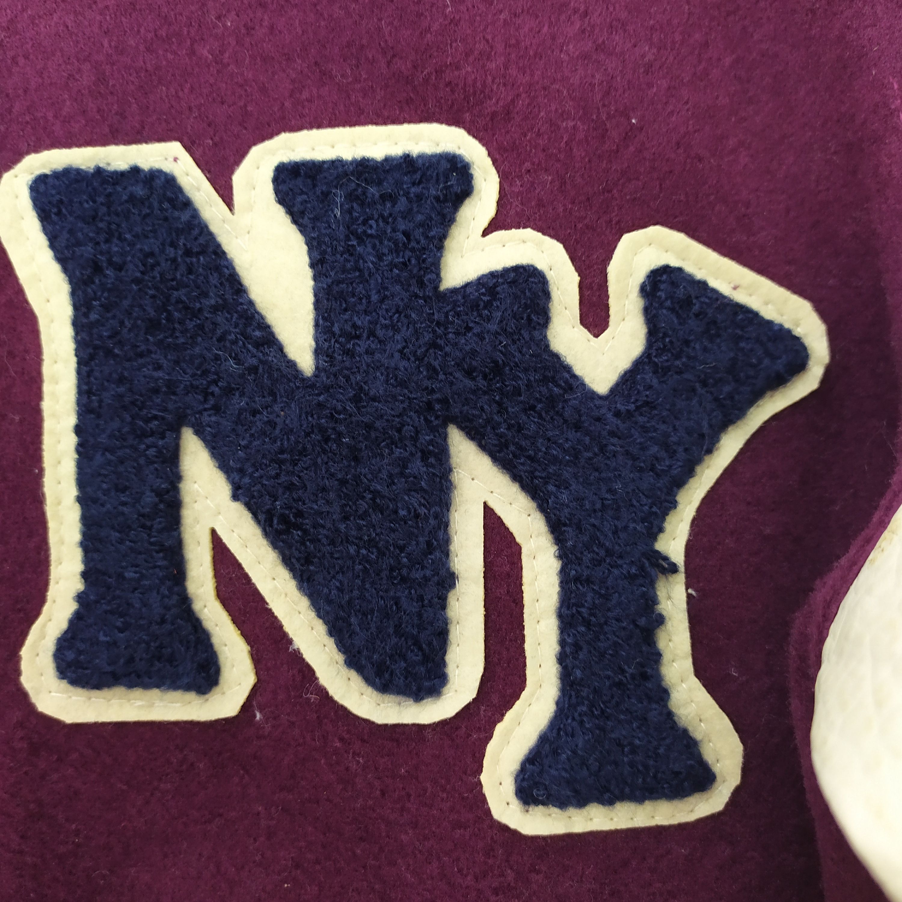 New York Yankees RIVET & SURGE NY BIG LOGO WOOL VARSITY JACKET SLEEVE Size US M / EU 48-50 / 2 - 7 Thumbnail