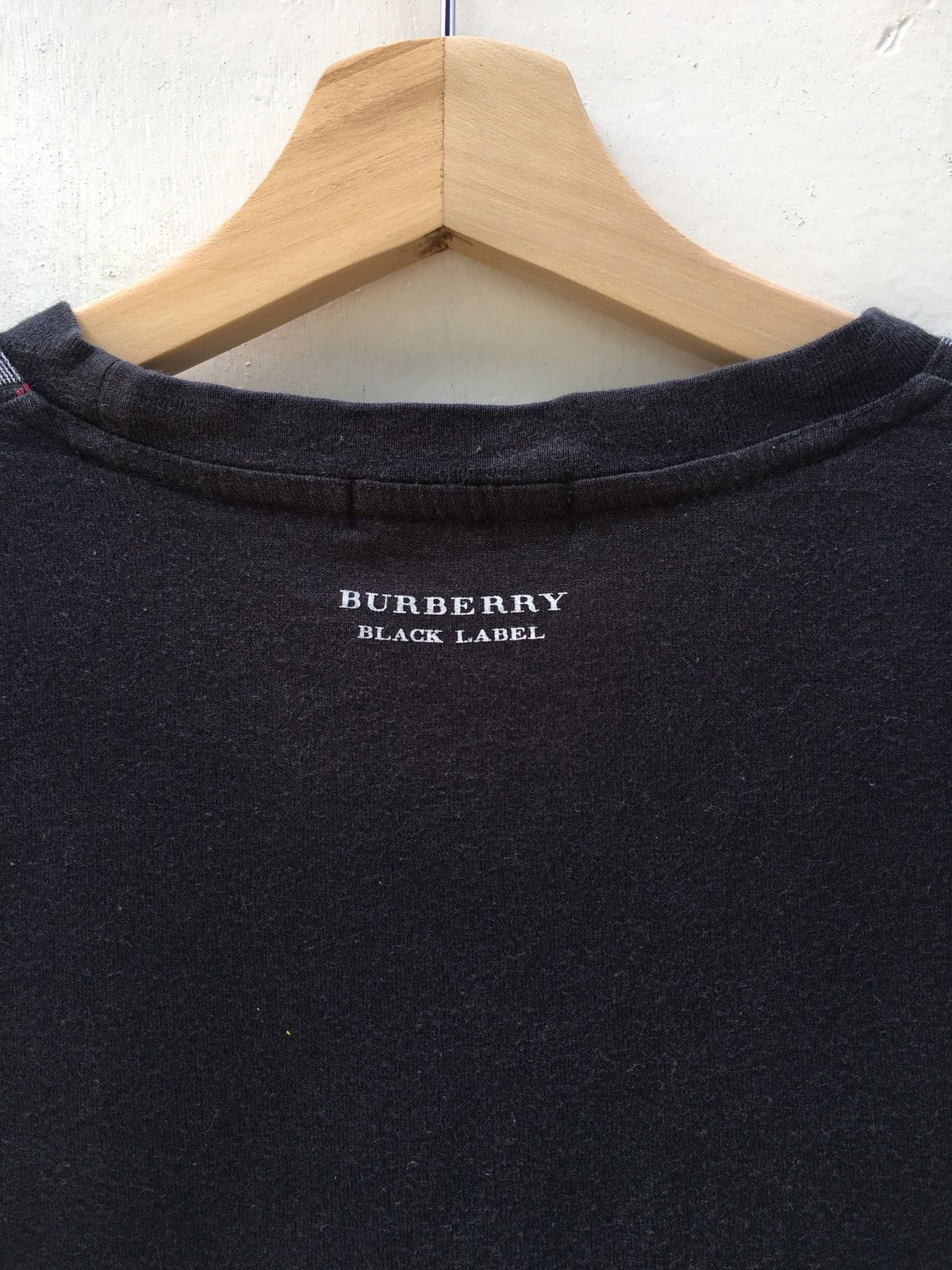 Burberry Vintage Burberry Checkered T Shirt Size US M / EU 48-50 / 2 - 11 Thumbnail