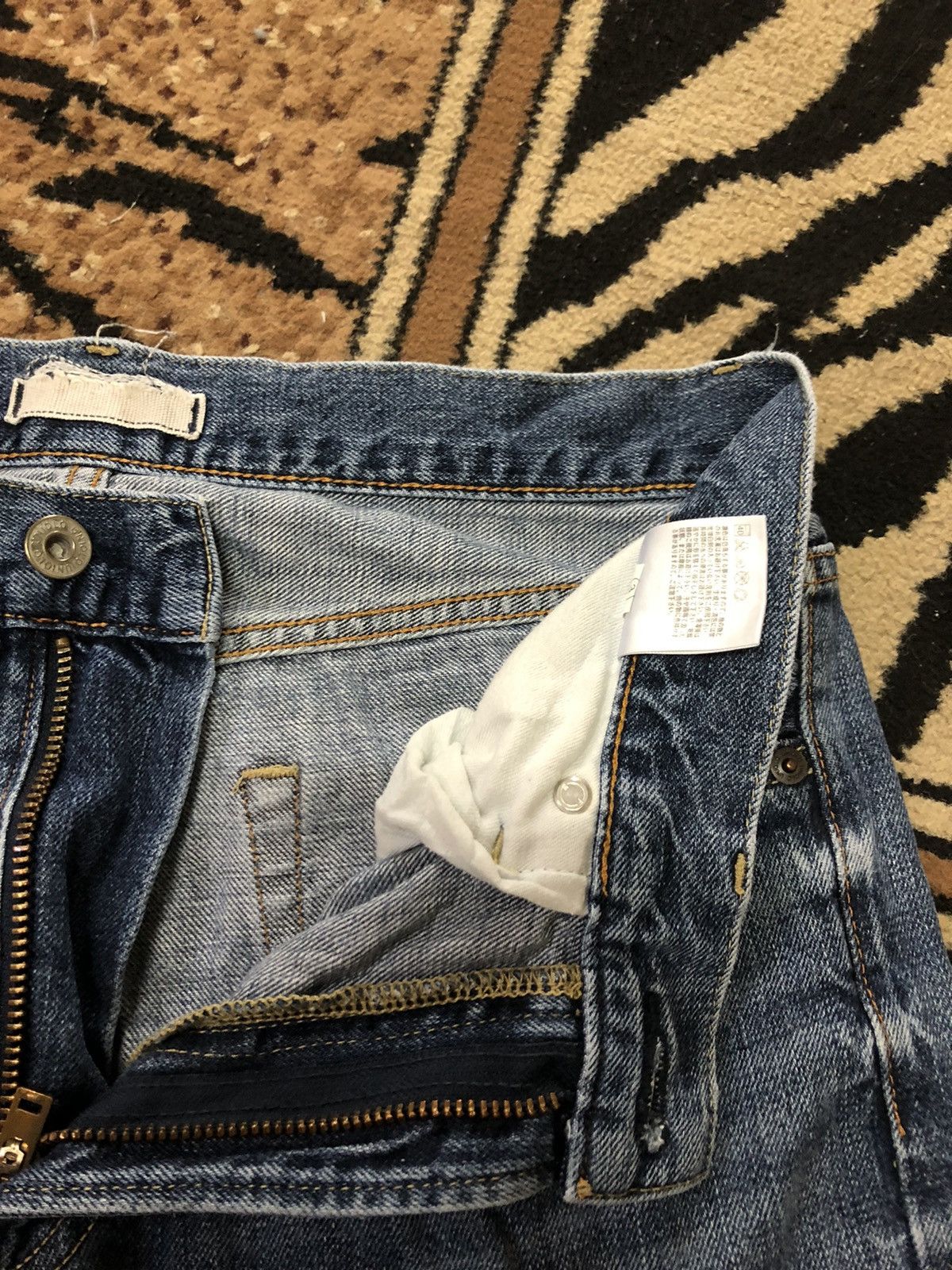 Uniqlo × Vintage VINTAGE SELVEDGE UNIQLO REGULAFIT BLUE WASH DISTRESED DENIM Size US 30 / EU 46 - 6 Thumbnail