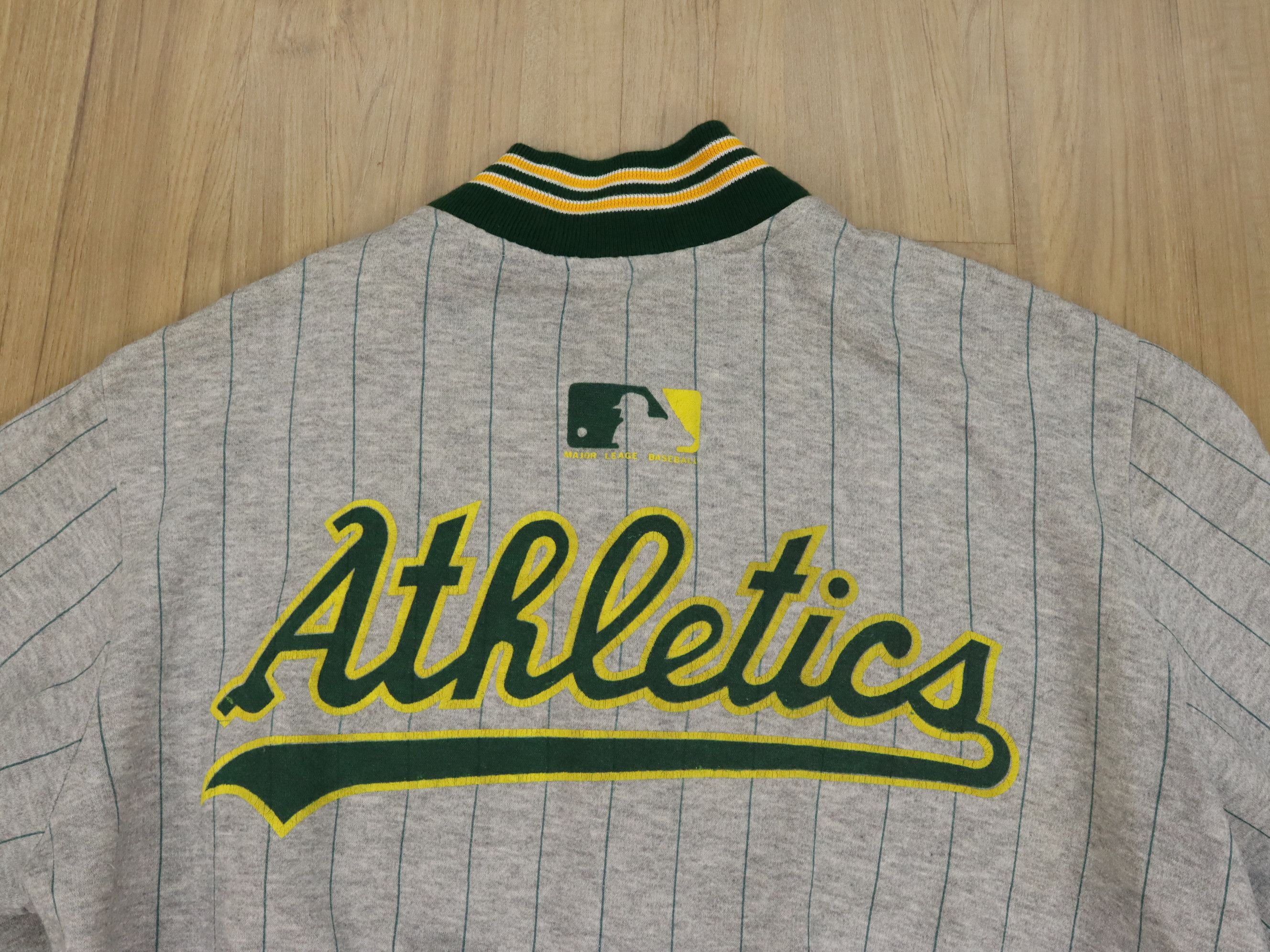 MLB × Vintage Vtg. 80's MLB Oakland A’s Athletics Pinstripe Bomber Jacket Size US M / EU 48-50 / 2 - 9 Thumbnail
