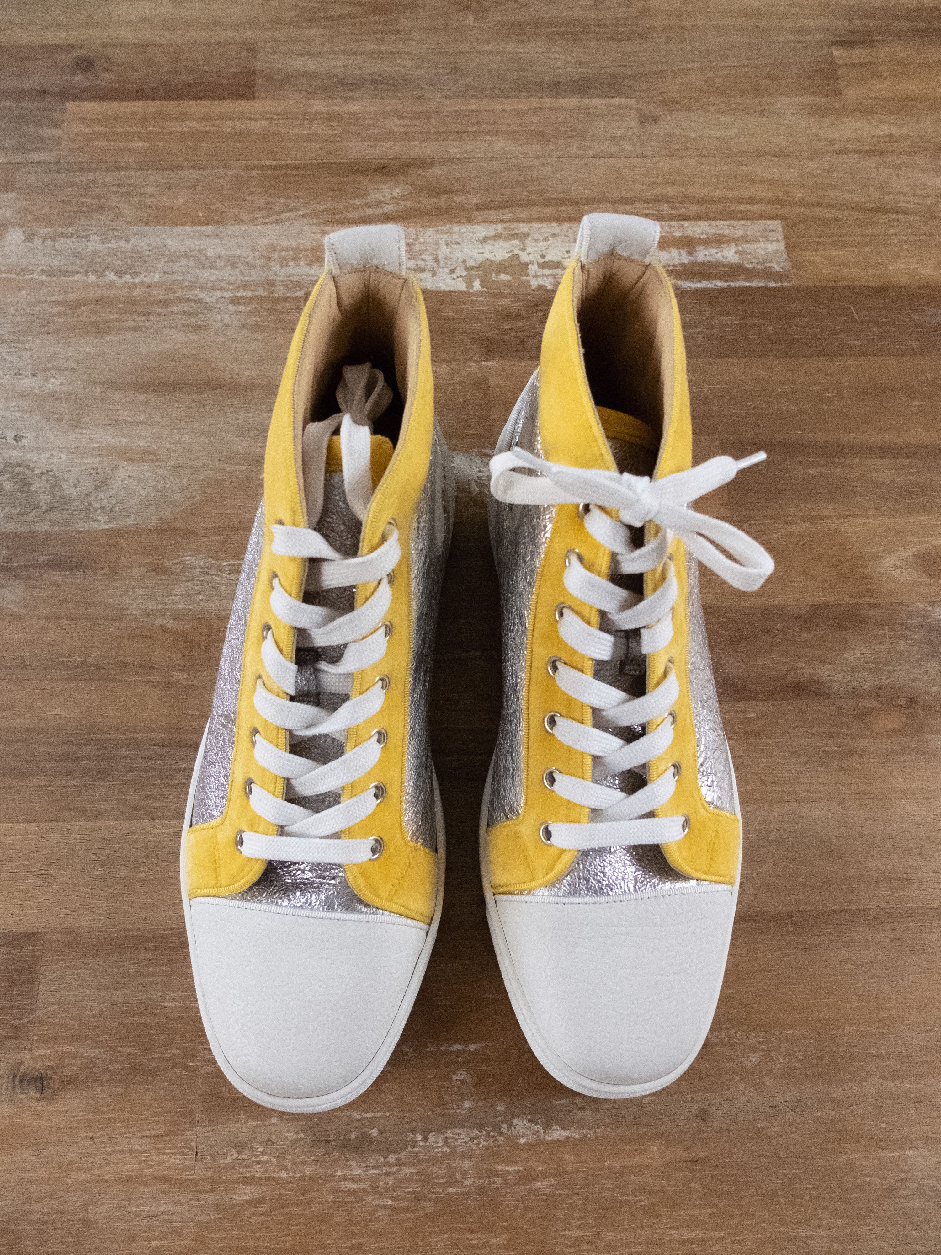 Christian Louboutin CHRISTIAN LOUBOUTIN Louis Orlato Flat silver sneakers 9 42 Size US 9 / EU 42 - 2 Thumbnail