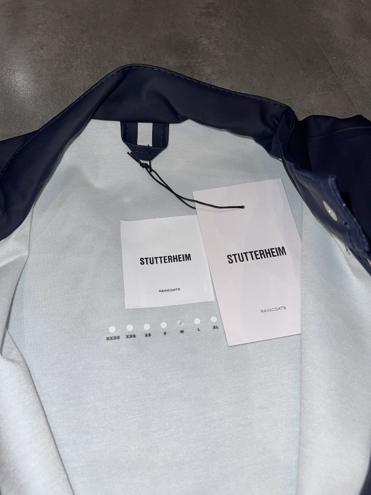 Stutterheim DS! Stutterheim Alvik Navy Raincoat Size US M / EU 48-50 / 2 - 10 Thumbnail