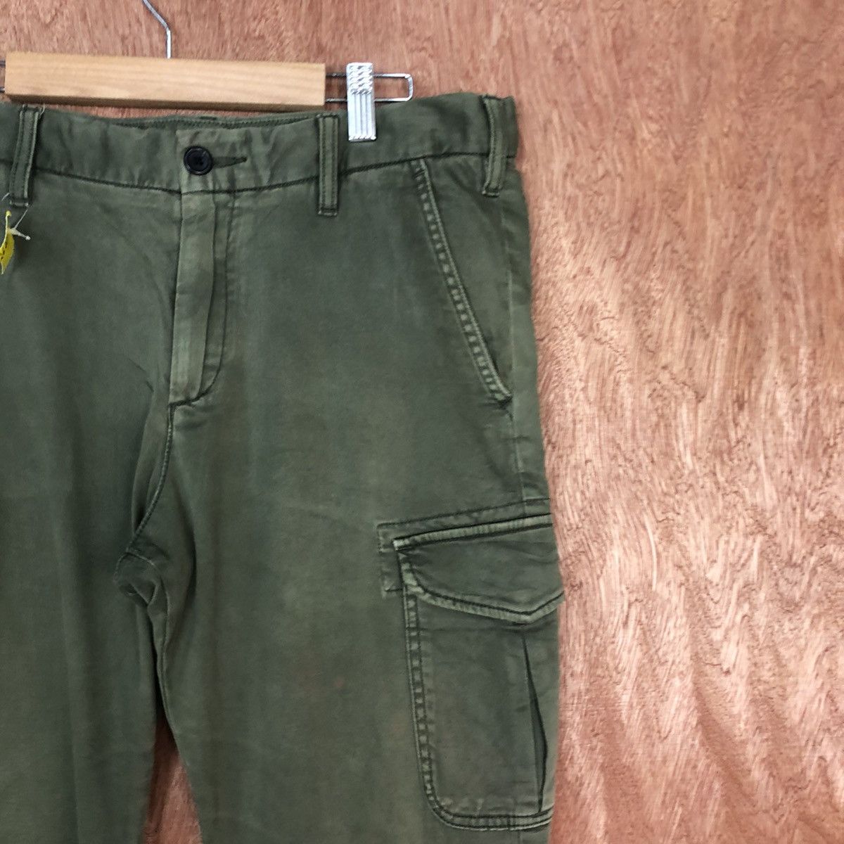 Japanese Brand Uniqlo Green Multipocket utility Cargo Pants #2640 Size US 32 / EU 48 - 5 Thumbnail