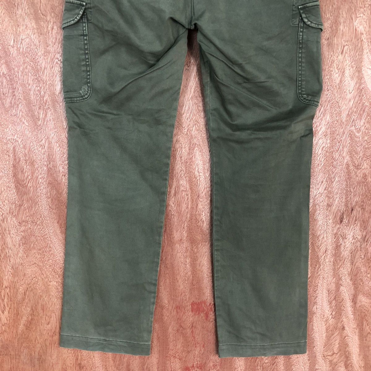 Japanese Brand Uniqlo Green Multipocket utility Cargo Pants #2640 Size US 32 / EU 48 - 11 Thumbnail