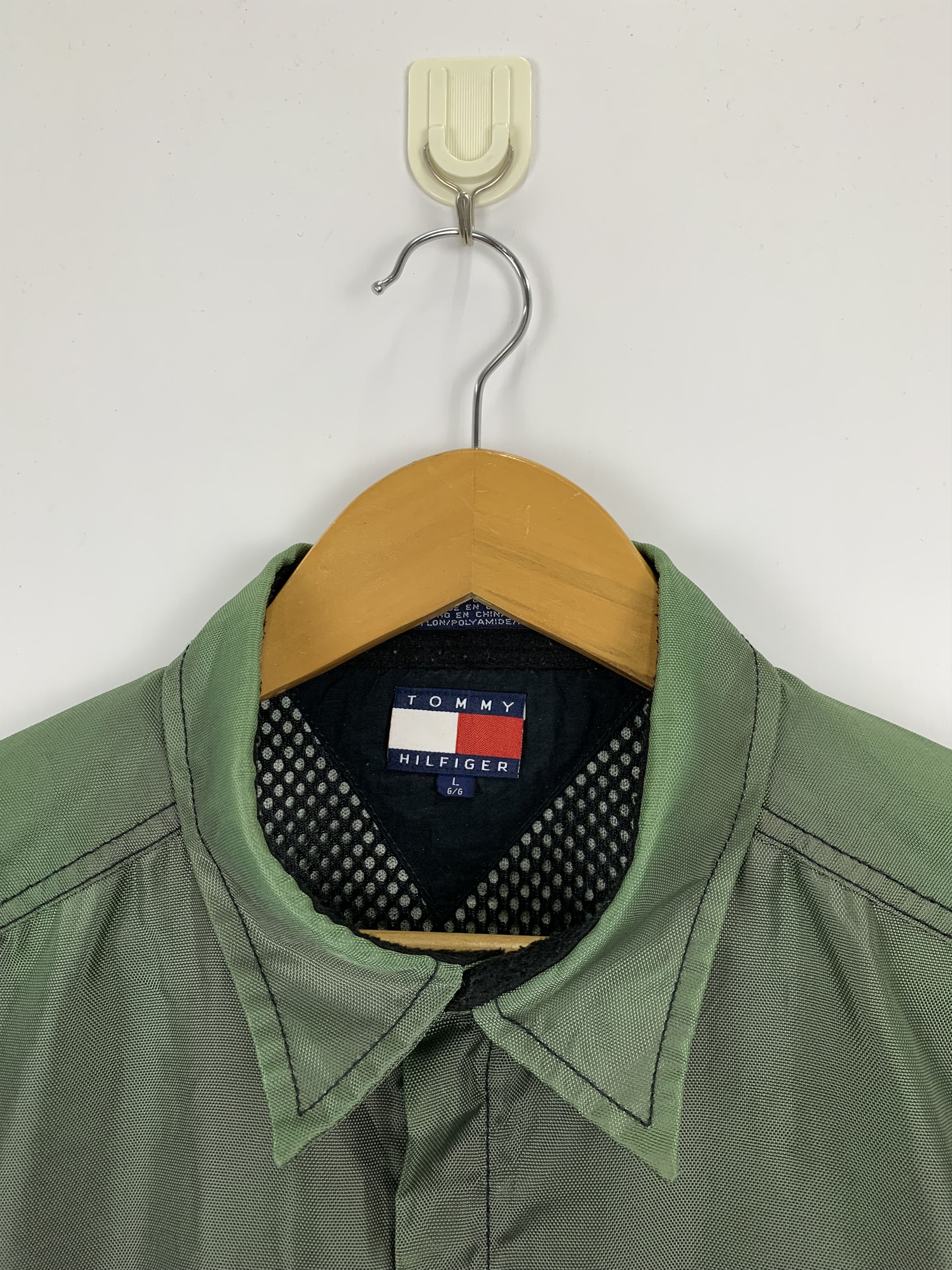 Tommy Hilfiger Vintage Tommy Hilfiger Military Style Jacket J0803 Size US L / EU 52-54 / 3 - 8 Thumbnail