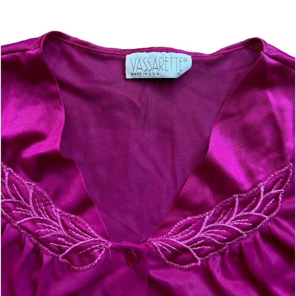 Designer Vassarette Vine Magenta Night Button Up Gown Top Size XL / US 12-14 / IT 48-50 - 4 Preview
