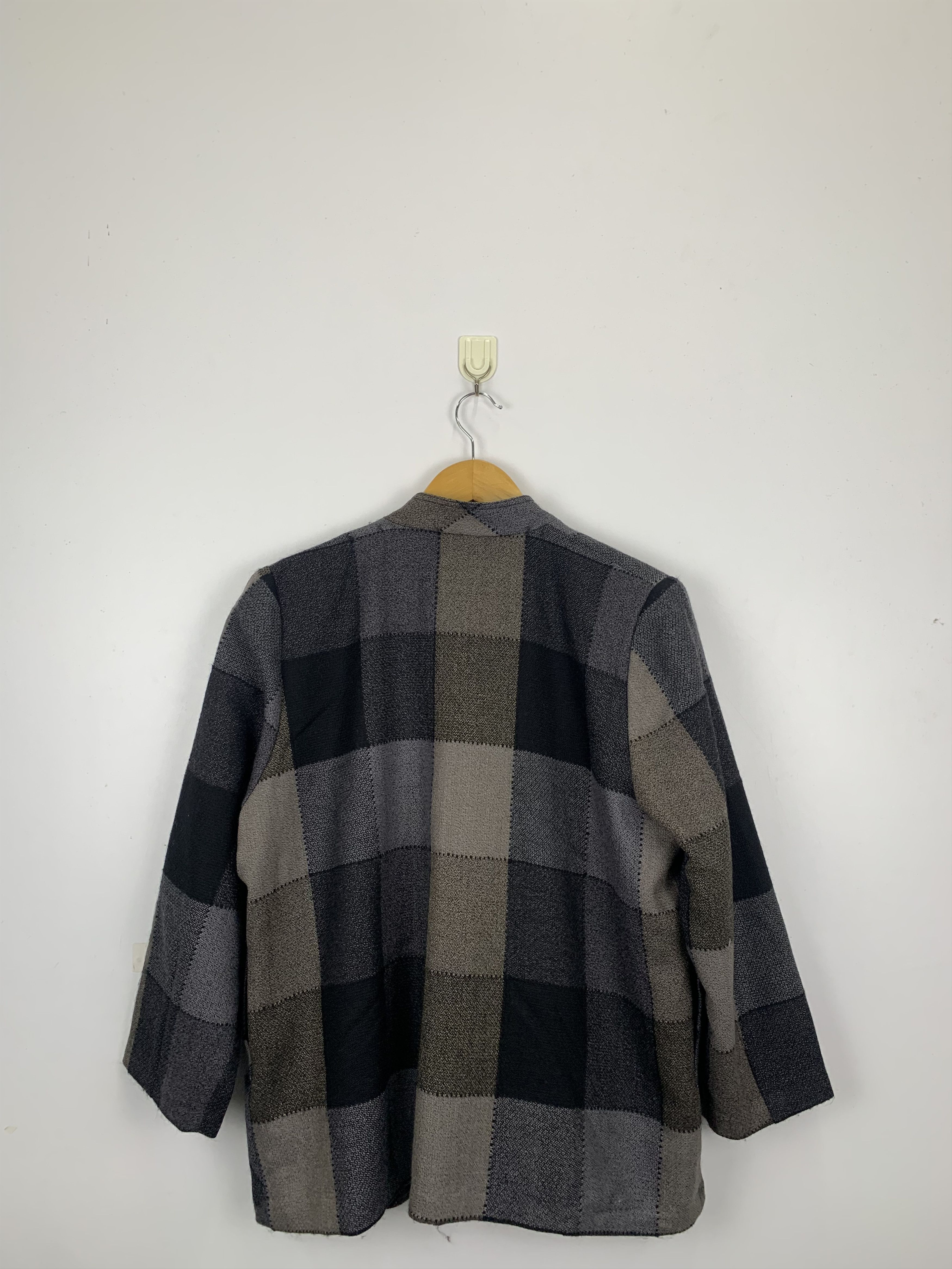 Vintage Vintage Japanese Brand Plaid Patchwork Jacket J0877 Size US L / EU 52-54 / 3 - 3 Thumbnail