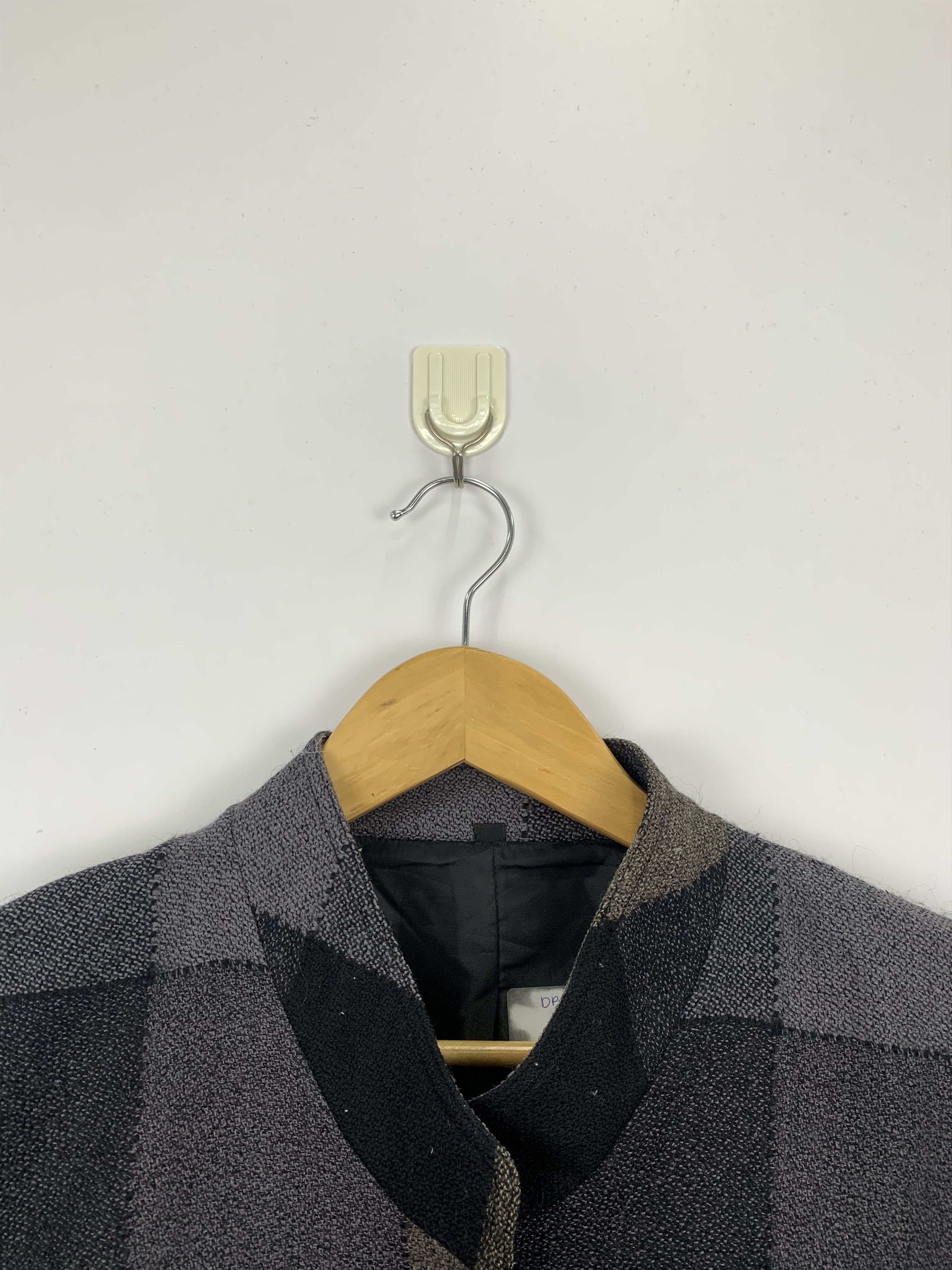 Vintage Vintage Japanese Brand Plaid Patchwork Jacket J0877 Size US L / EU 52-54 / 3 - 8 Thumbnail