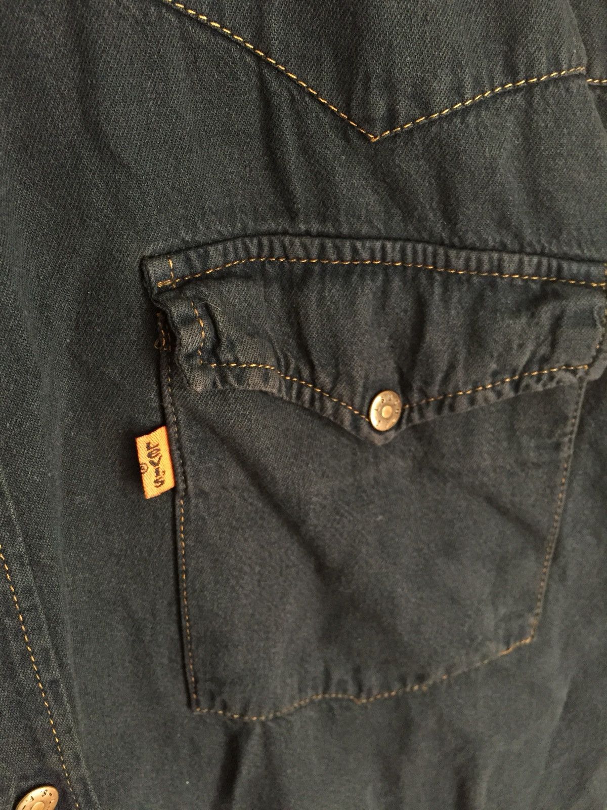 Levi's Levi’s sleeveless raw cropped western shirt Size US L / EU 52-54 / 3 - 3 Thumbnail