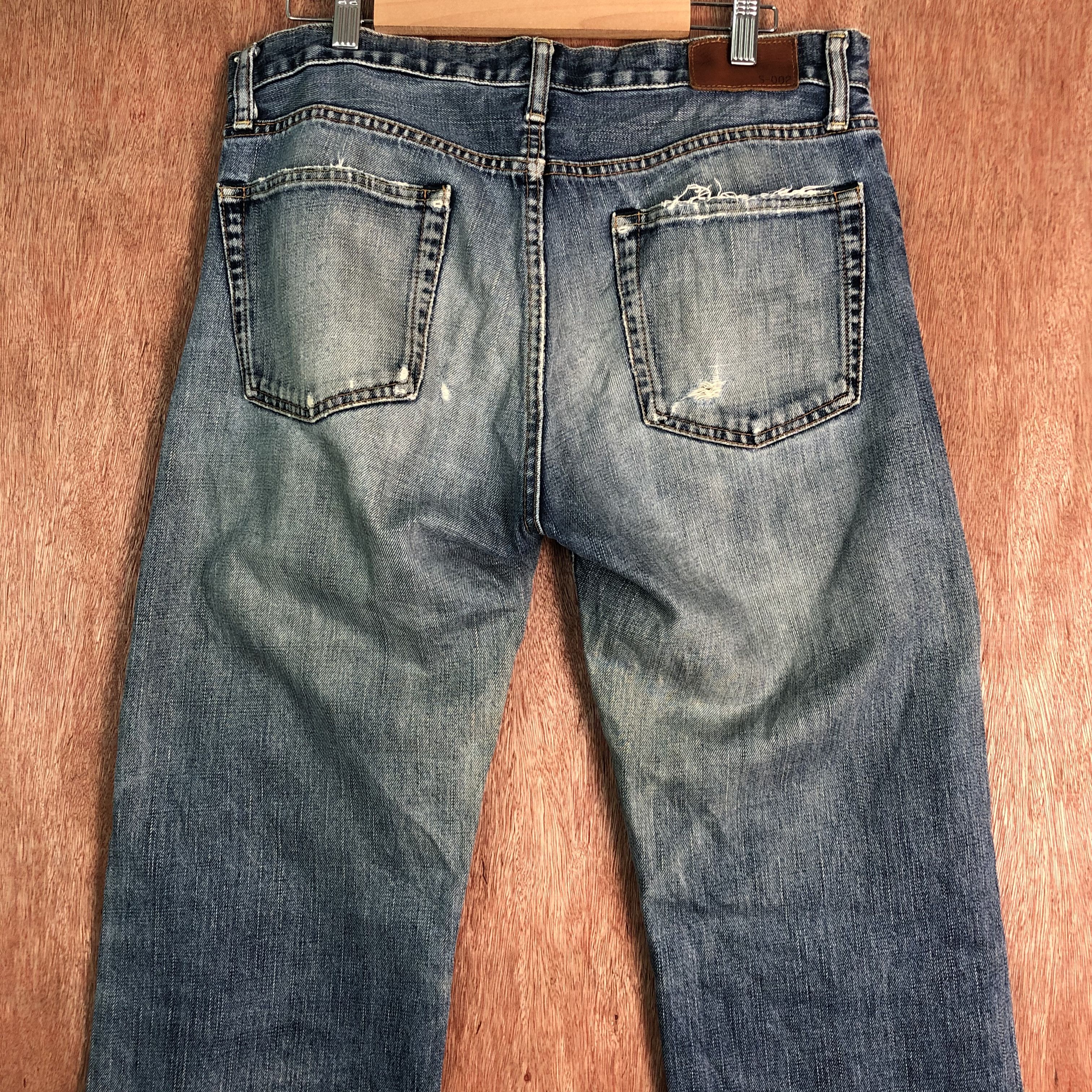 Japanese Brand × Uniqlo Vintage distressed Jun Takahashi Uniqlo jeans Size US 32 / EU 48 - 10 Thumbnail
