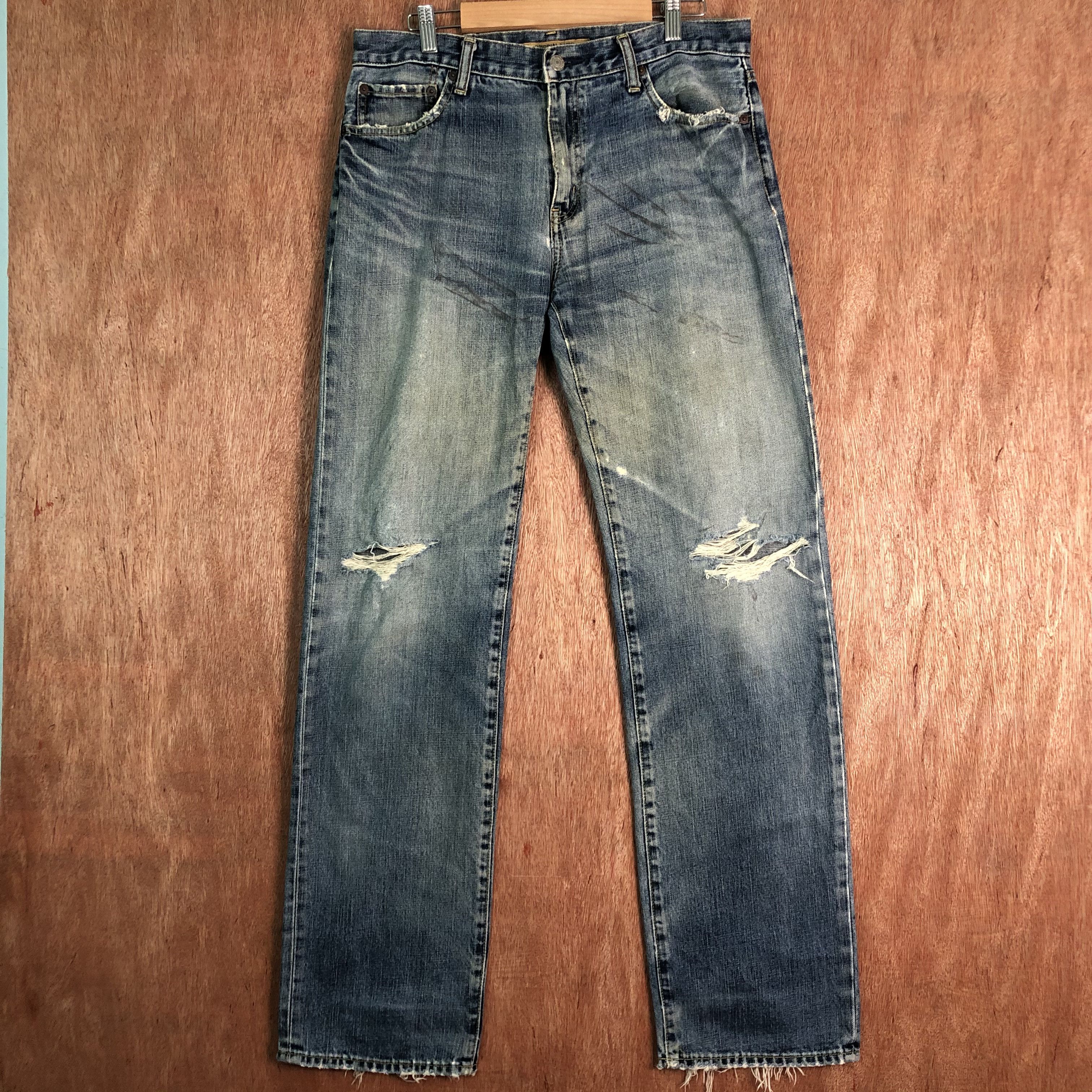 Japanese Brand × Uniqlo Vintage distressed Jun Takahashi Uniqlo jeans Size US 32 / EU 48 - 1 Thumbnail
