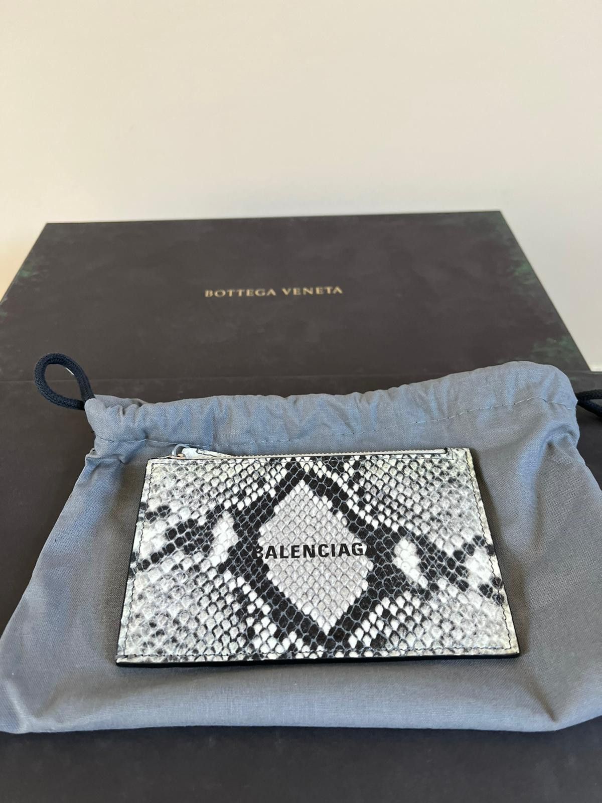 Pre-owned Balenciaga Croc Embossed Logo Cardholder In Multicolor