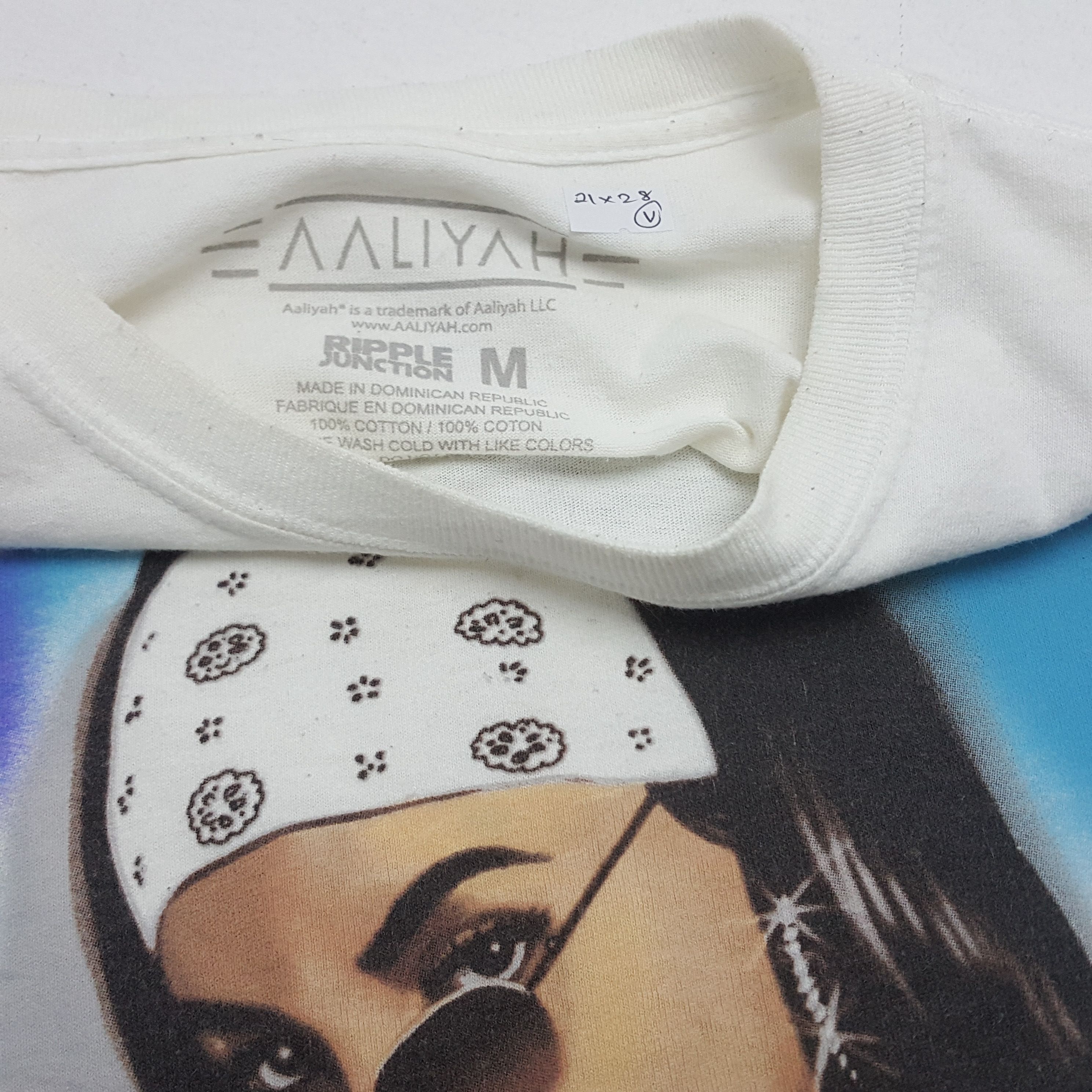 Rap Tees × Vintage Vintage Aaliyah American Hip hop R&B Singer Rap Tees Size US L / EU 52-54 / 3 - 2 Thumbnail