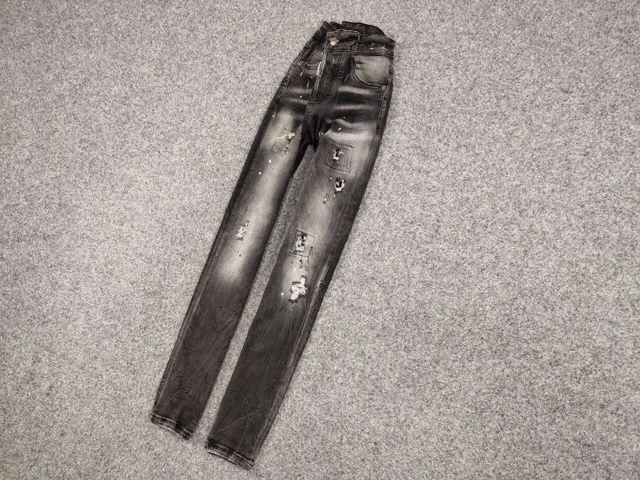 Dsquared2 Dsquared2 Designer Black Paint Logo Distressed Denim Jeans Size US 30 / EU 46 - 2 Thumbnail