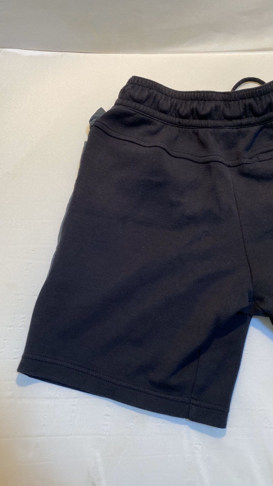 Adidas Adidas shorts S Size US 29 - 8 Thumbnail
