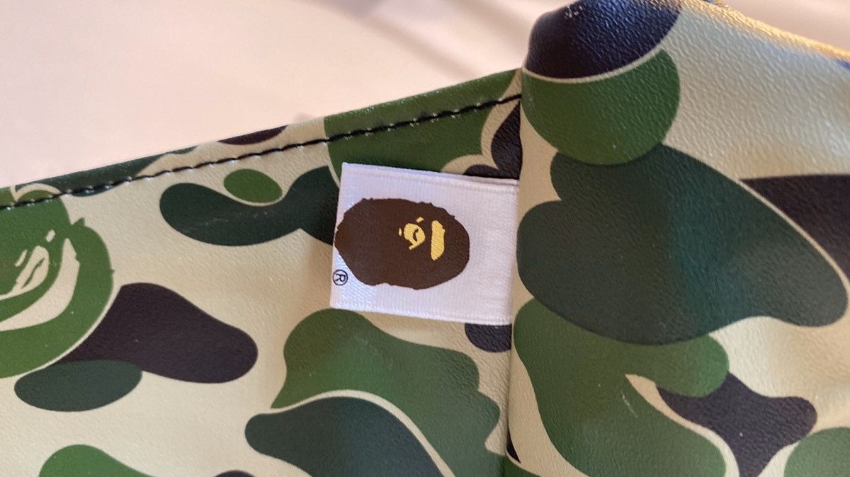 Japanese Brand Pouch bag Camo Size ONE SIZE - 10 Thumbnail