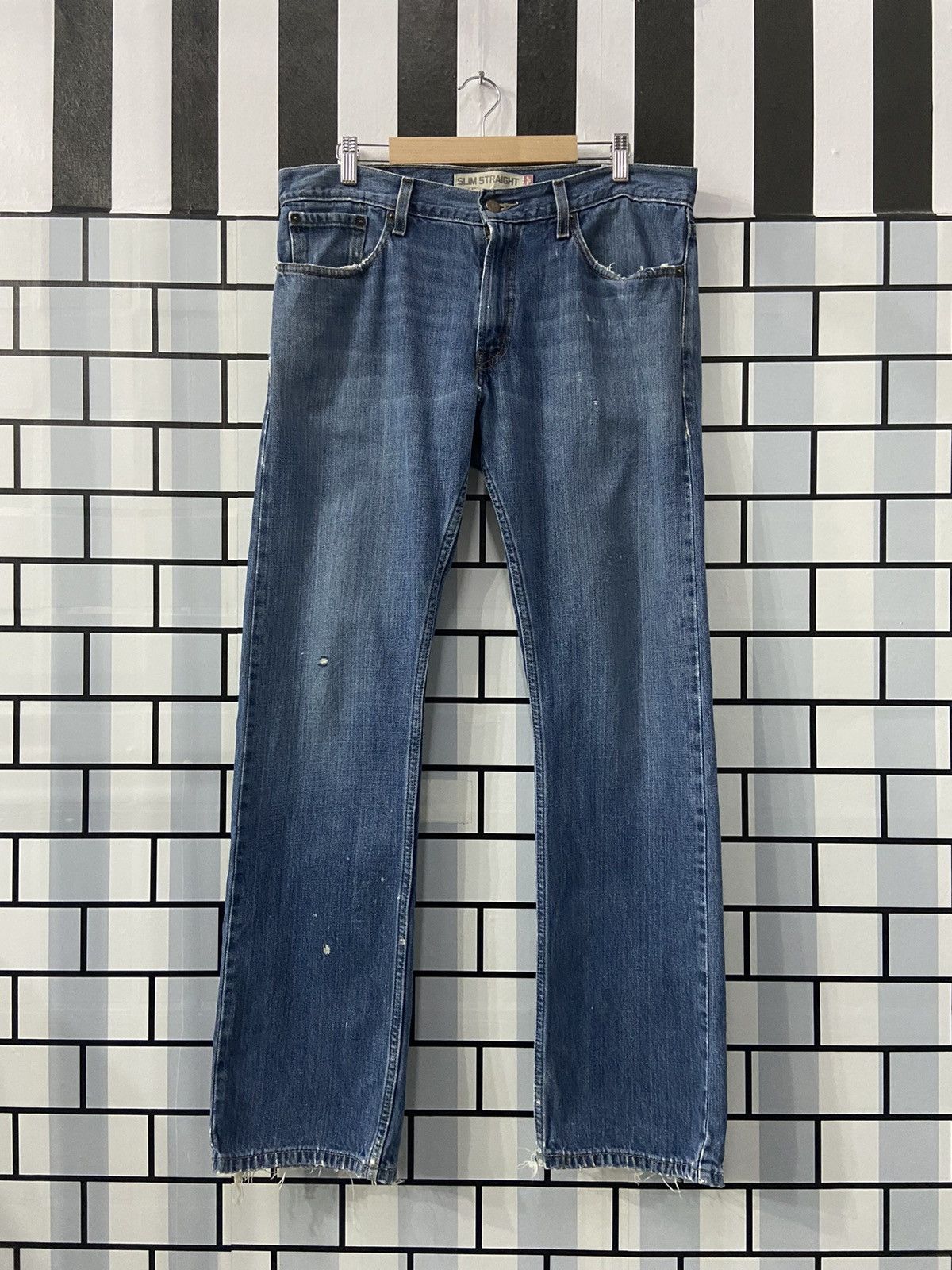 Levi's × Vintage Vintage Levi’s 514 Slim Straight Blue Wash Denim Pants Size US 34 / EU 50 - 1 Thumbnail