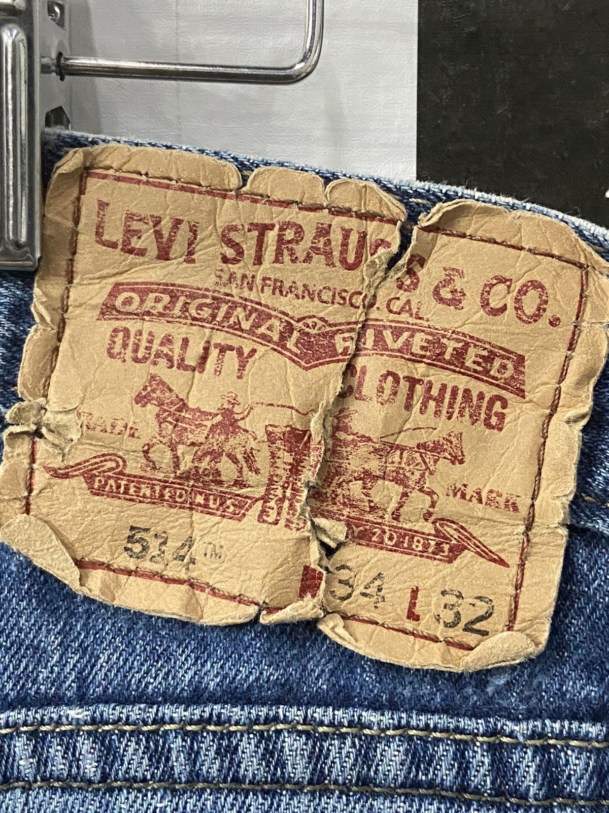 Levi's × Vintage Vintage Levi’s 514 Slim Straight Blue Wash Denim Pants Size US 34 / EU 50 - 19 Thumbnail