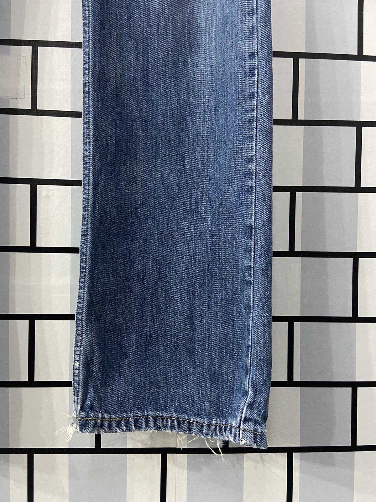 Levi's × Vintage Vintage Levi’s 514 Slim Straight Blue Wash Denim Pants Size US 34 / EU 50 - 7 Thumbnail