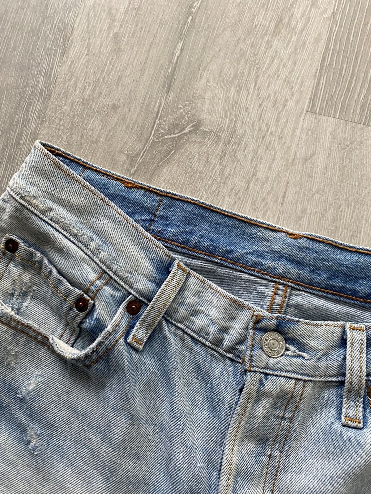 Levi's Levi’s 501 CT baby blue jeans distressed Size US 31 - 9 Thumbnail