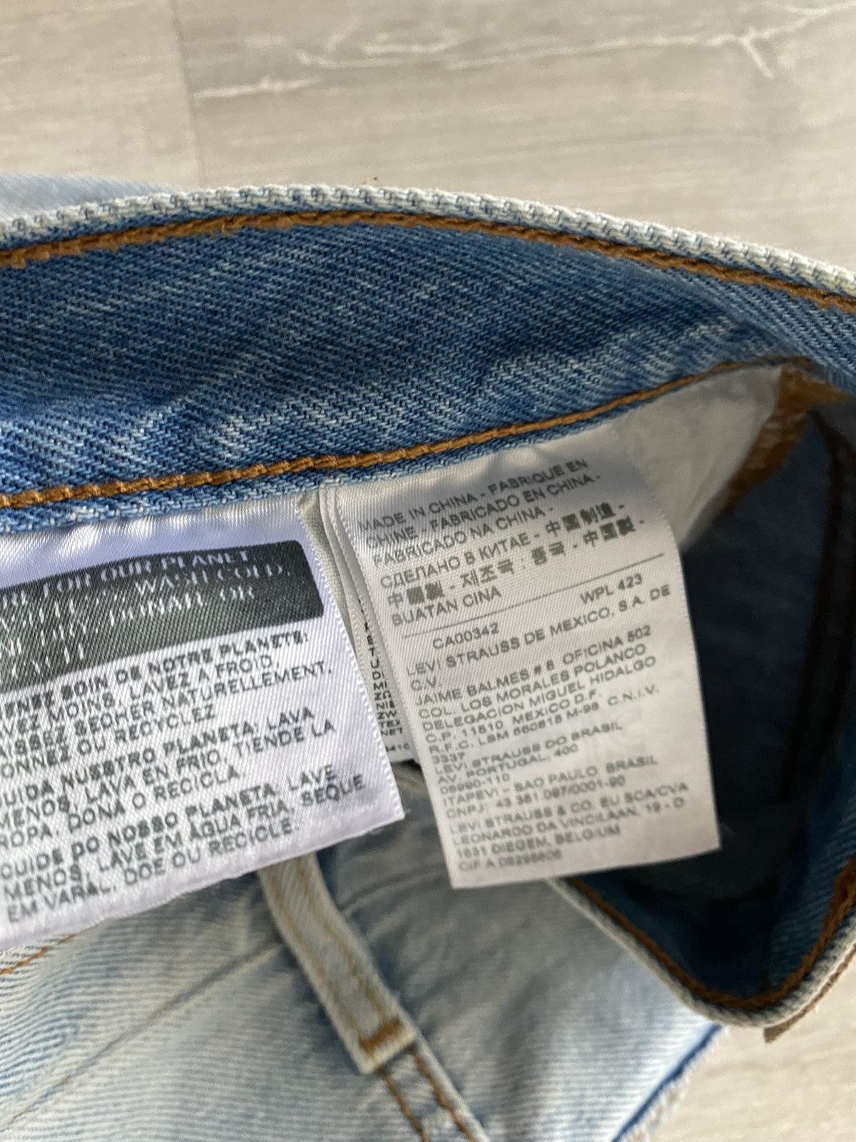Levi's Levi’s 501 CT baby blue jeans distressed Size US 31 - 10 Thumbnail