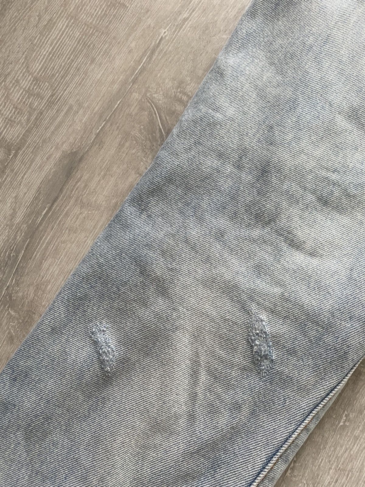 Levi's Levi’s 501 CT baby blue jeans distressed Size US 31 - 6 Thumbnail